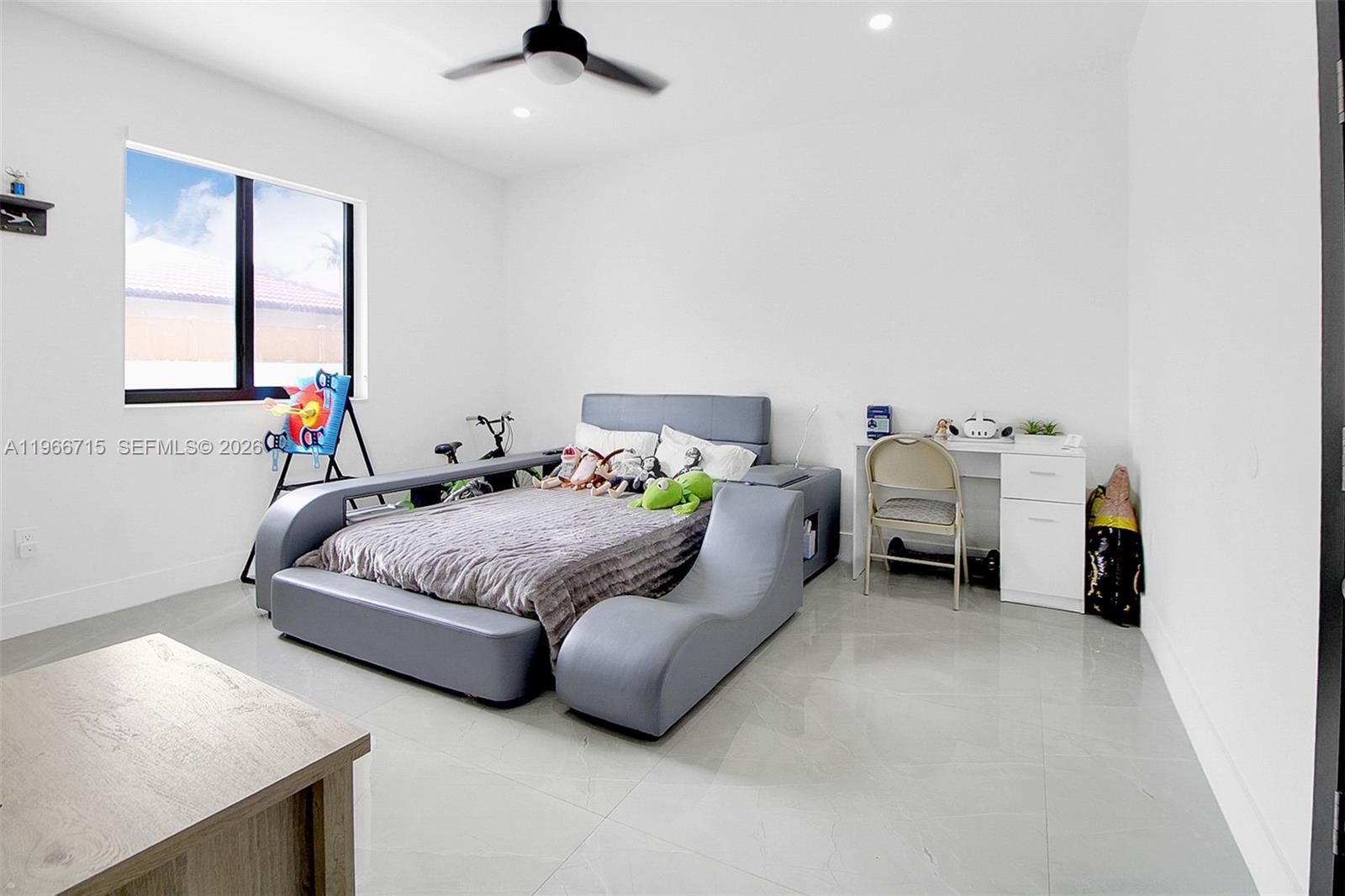 2600 SW 128th Ave Miami, FL 33175