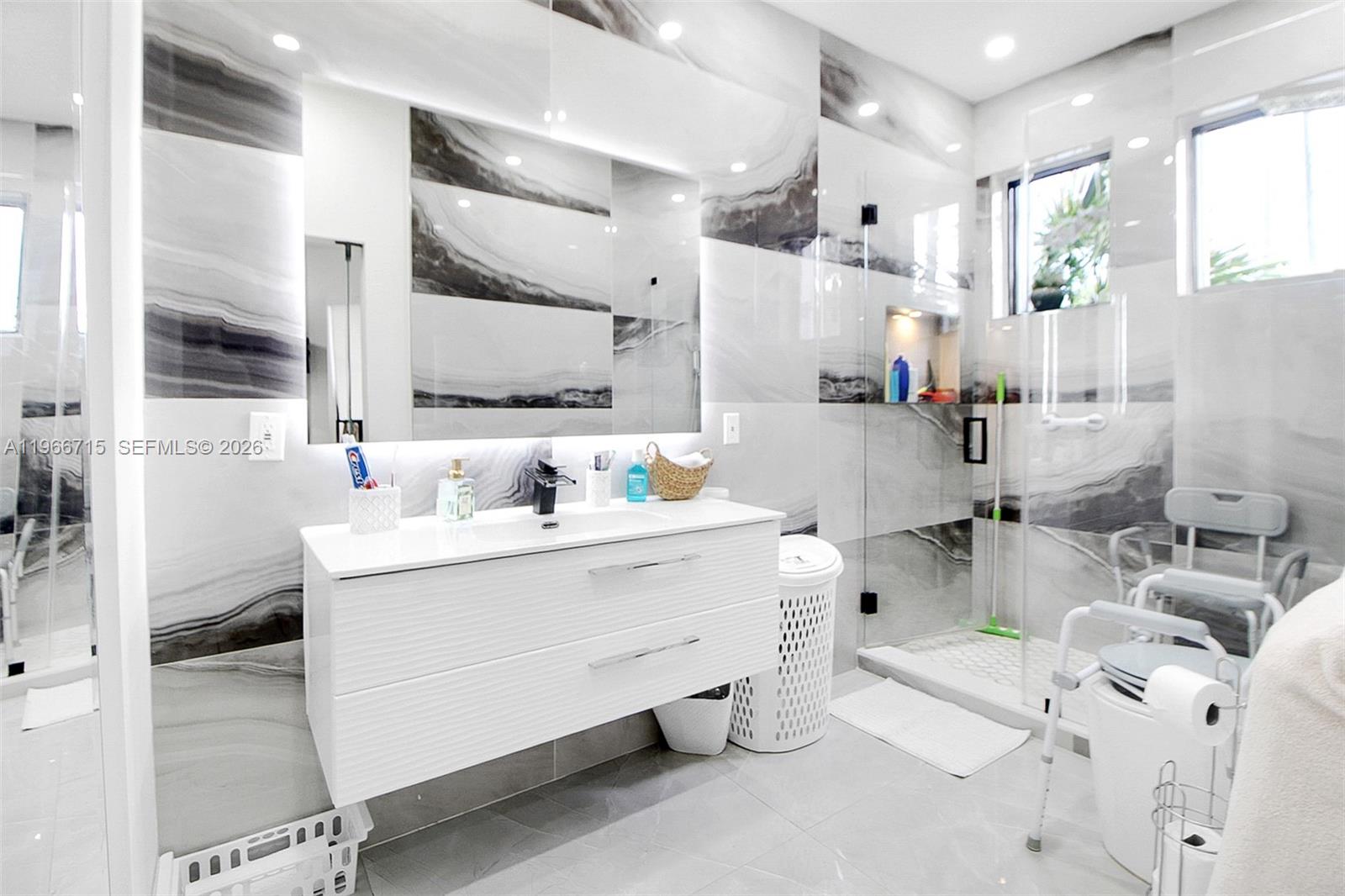 2600 SW 128th Ave Miami, FL 33175