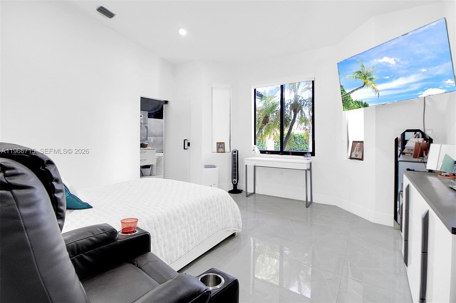 2600 SW 128th Ave Miami, FL 33175