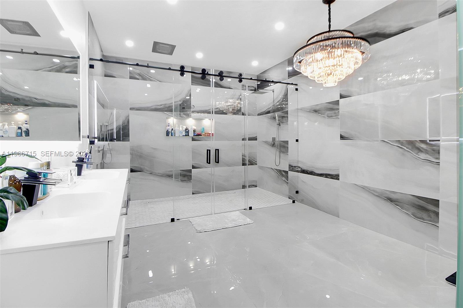 2600 SW 128th Ave Miami, FL 33175