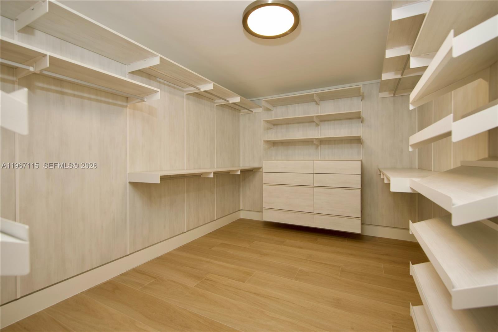 6011 Maynada St Coral Gables, FL 33146