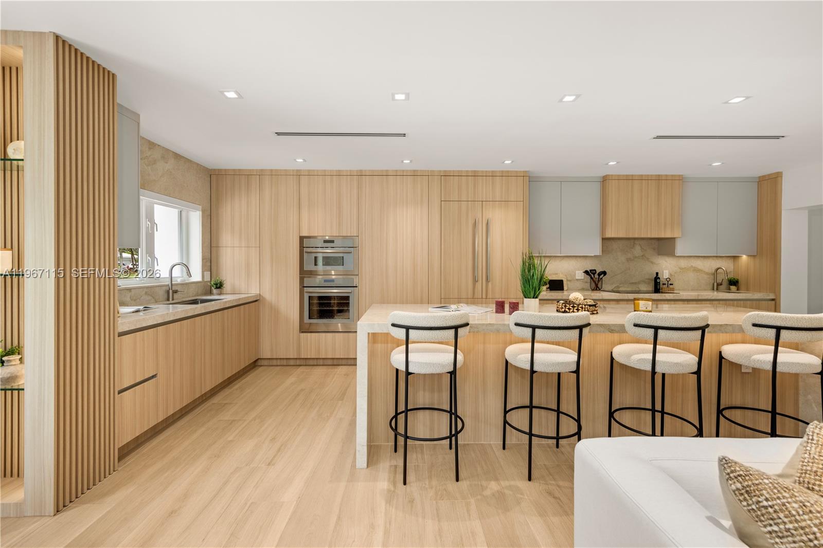 6011 Maynada St Coral Gables, FL 33146