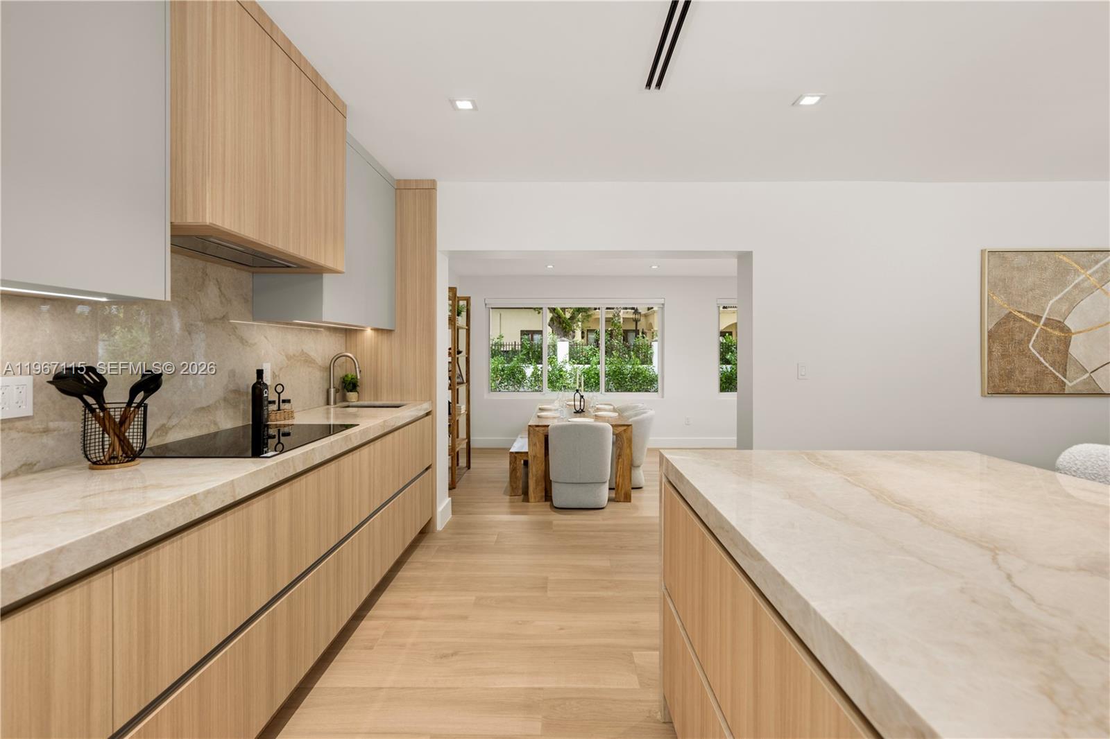 6011 Maynada St Coral Gables, FL 33146