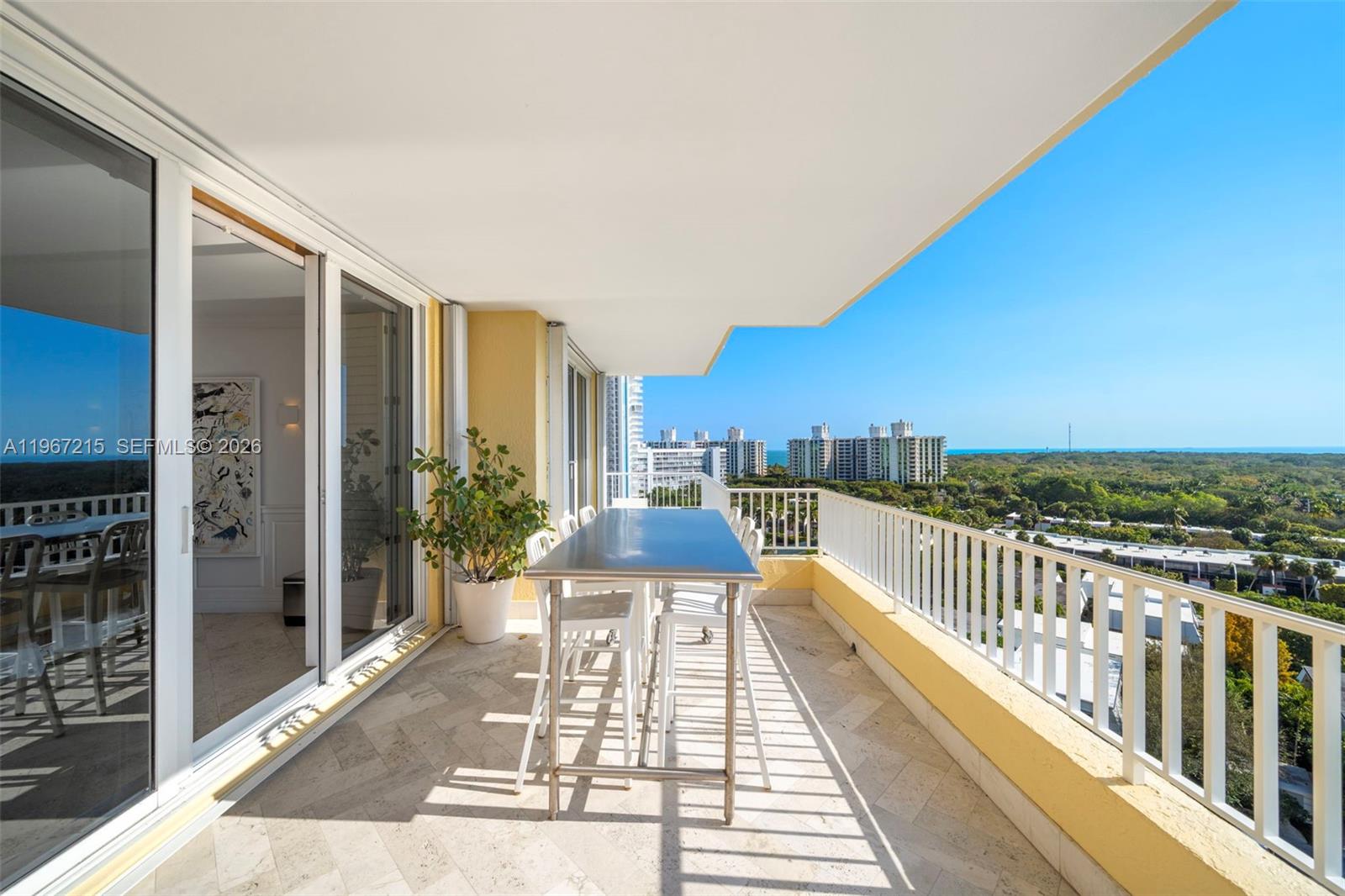 789 Crandon Blvd #1001 Key Biscayne, FL 33149