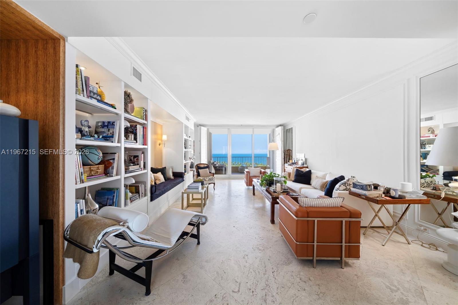 789 Crandon Blvd #1001 Key Biscayne, FL 33149