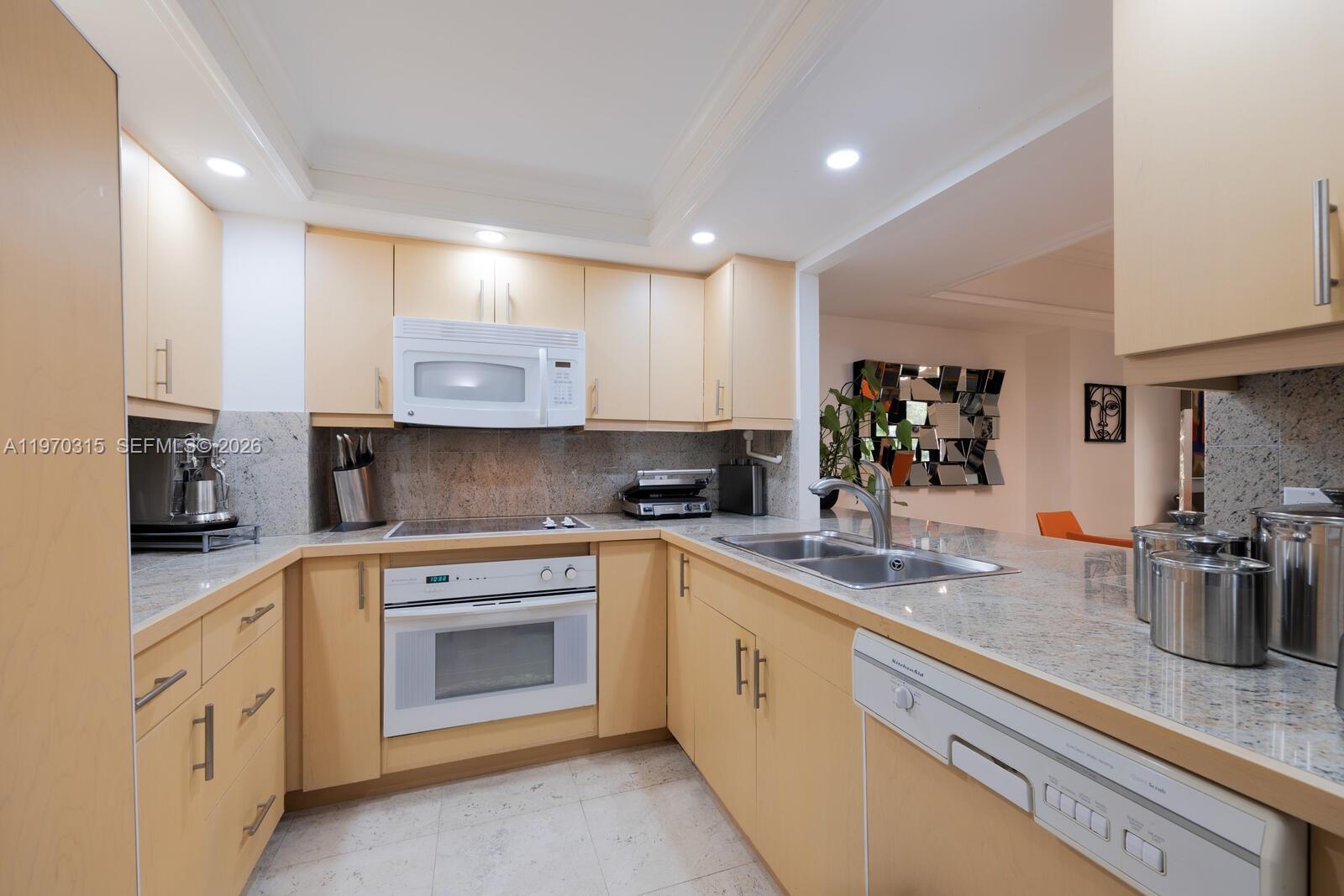 image Yacht Harbour7