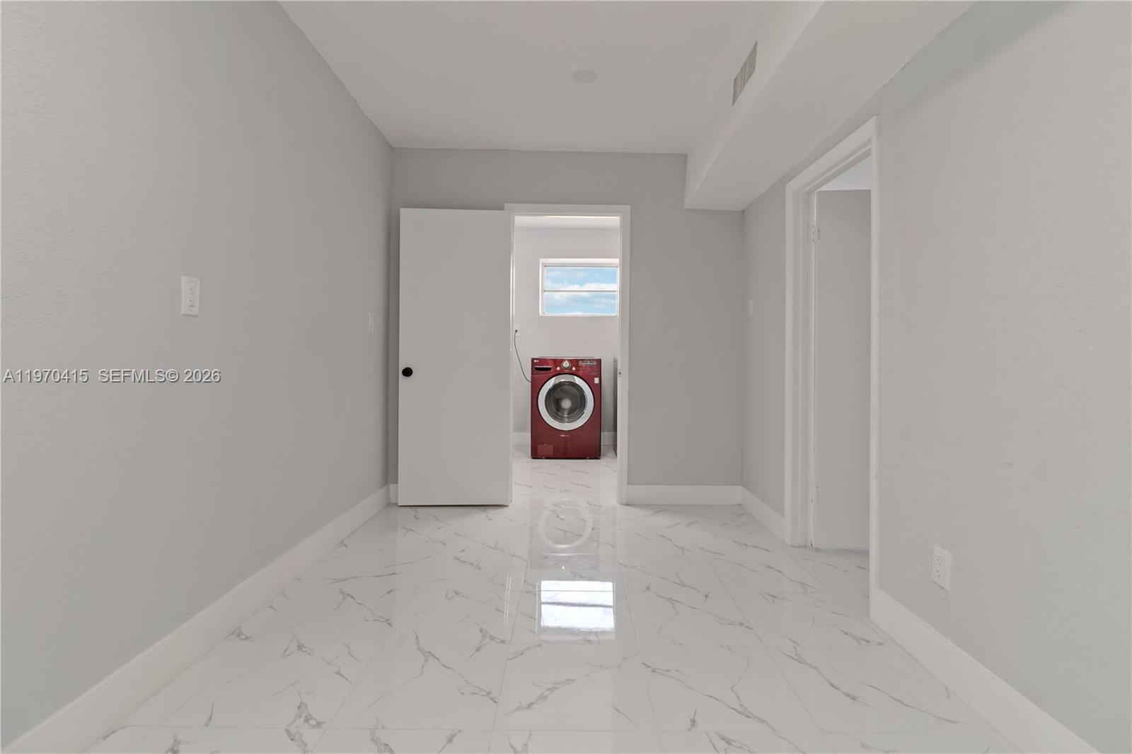 1721 NW 51st St Miami, FL 33142