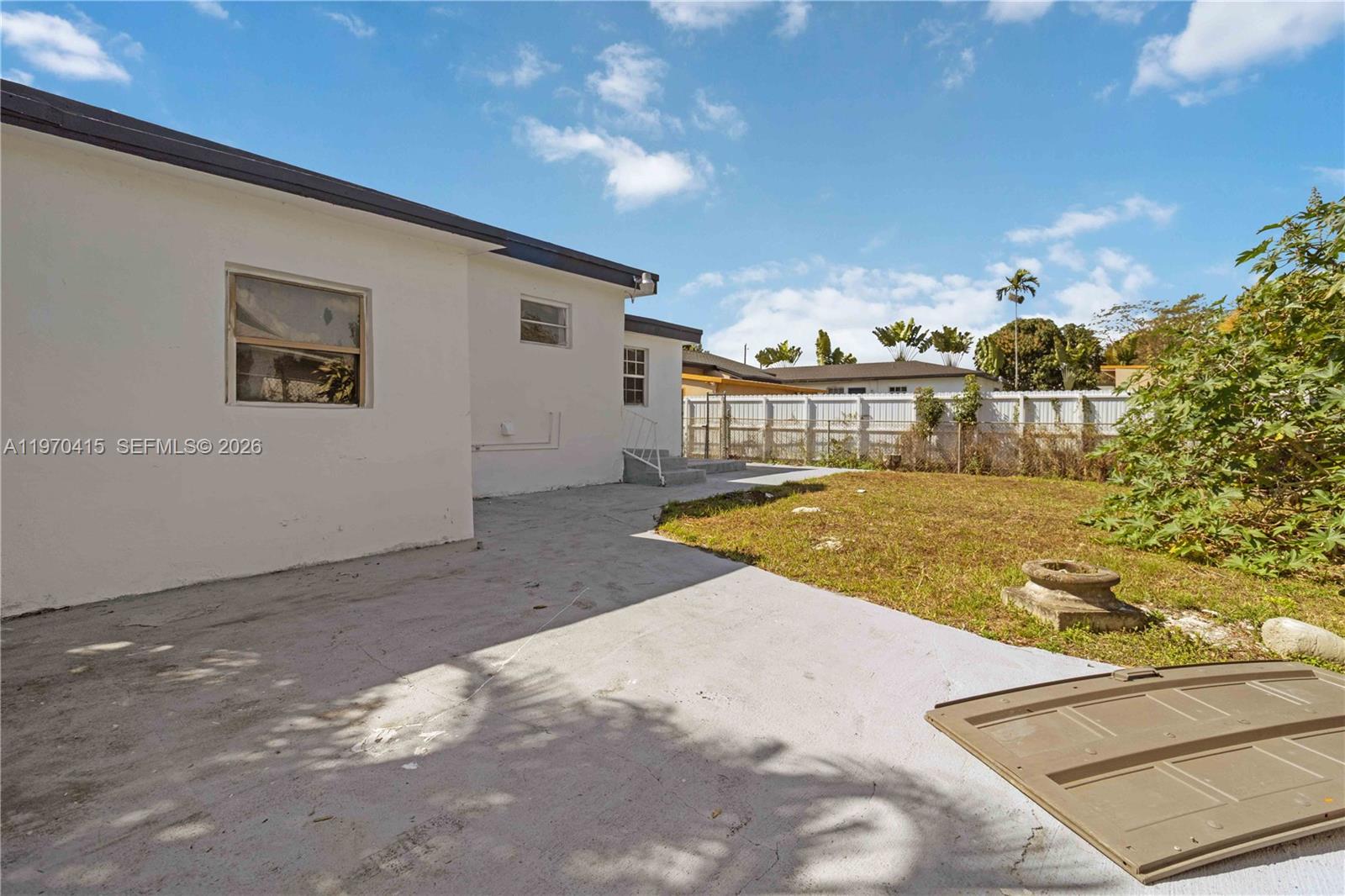 1721 NW 51st St Miami, FL 33142