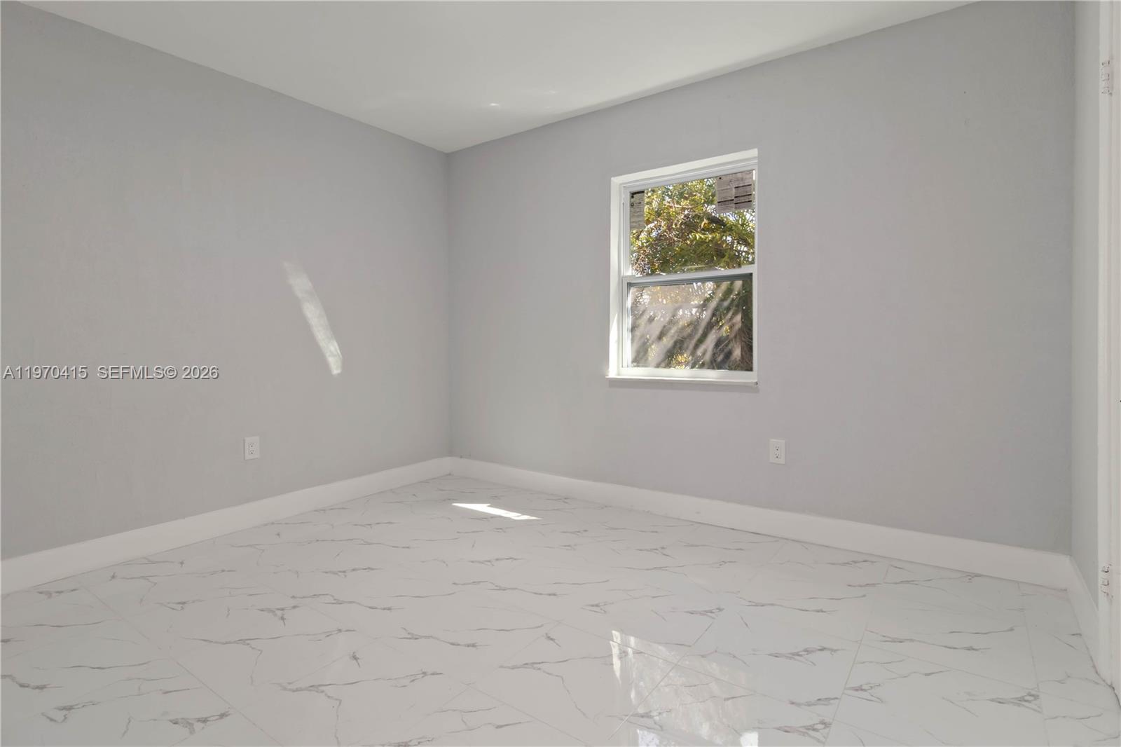 1721 NW 51st St Miami, FL 33142