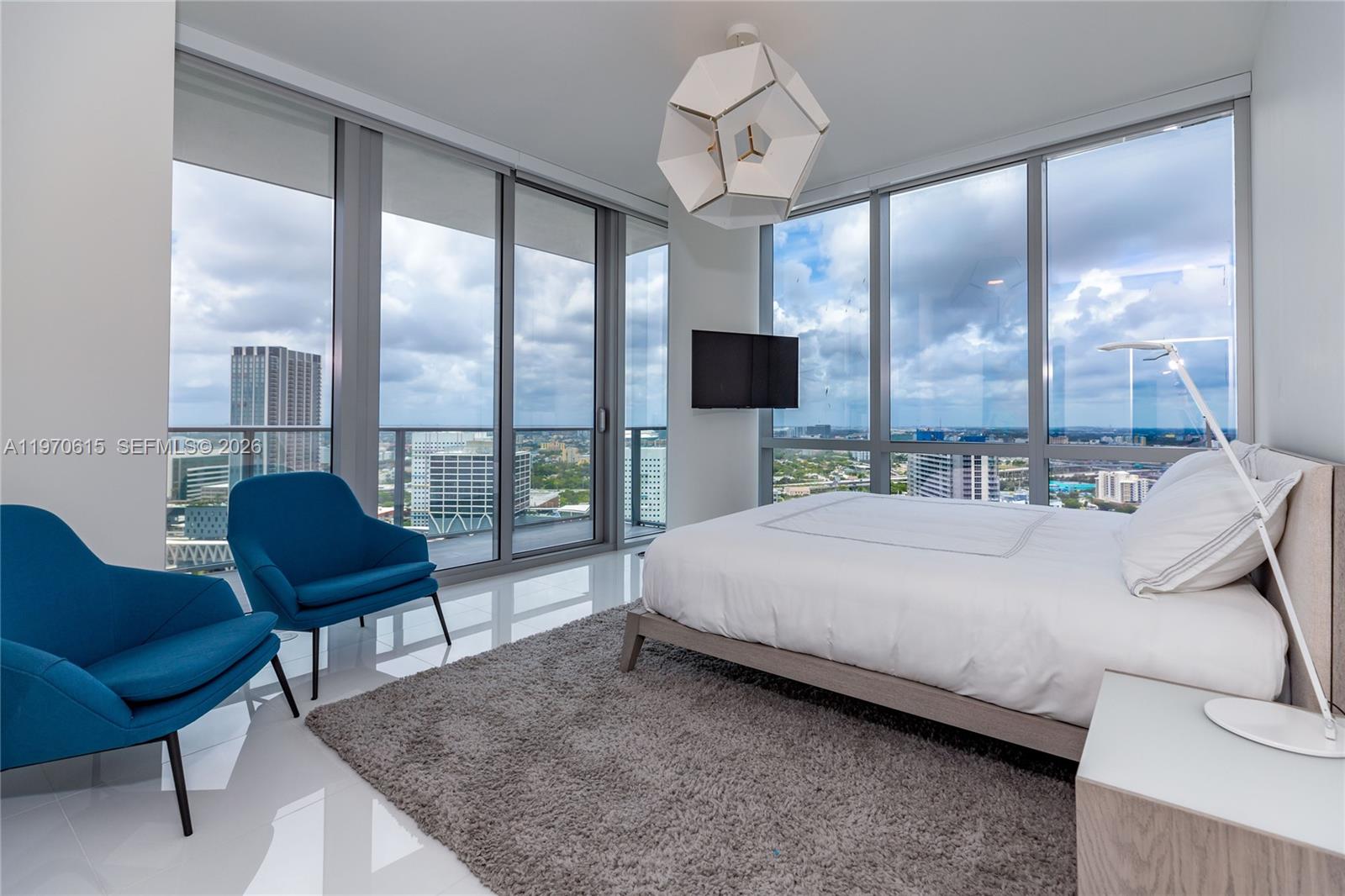 image Paramount Miami Worldcenter10