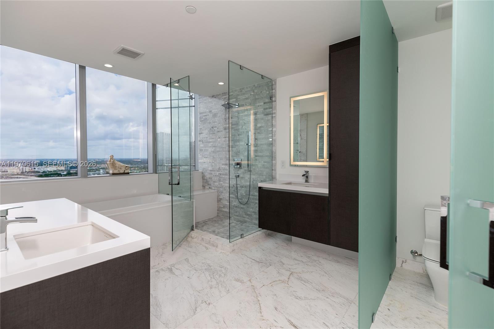 image Paramount Miami Worldcenter12