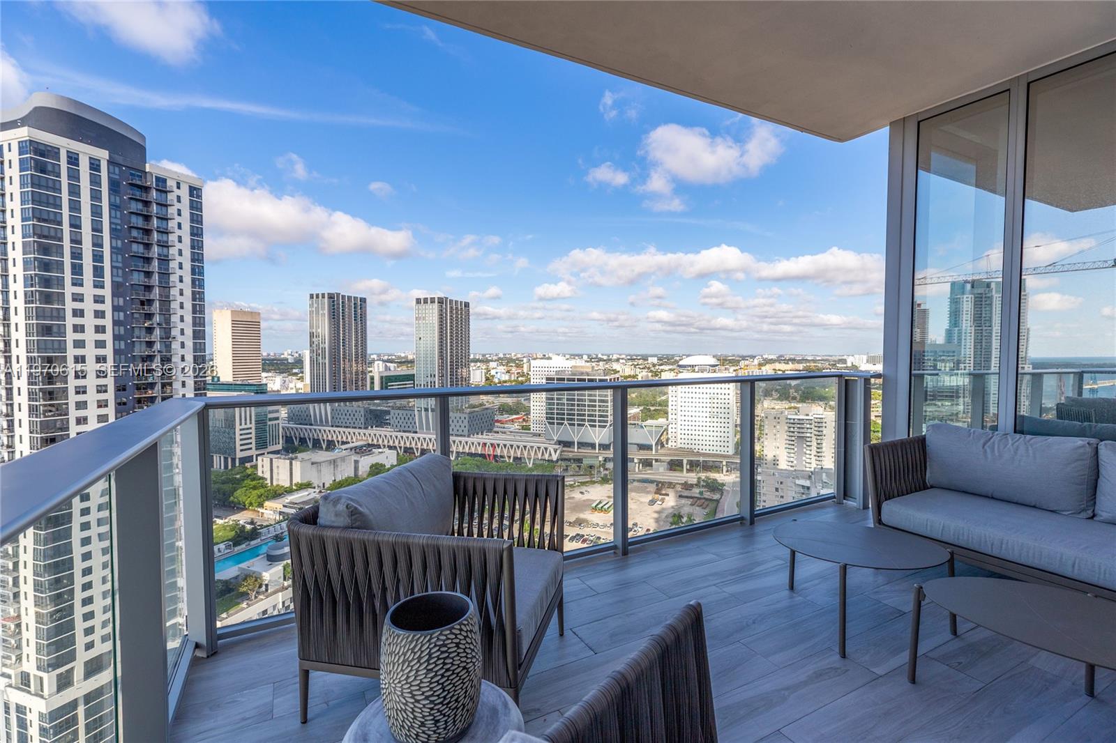 image Paramount Miami Worldcenter29