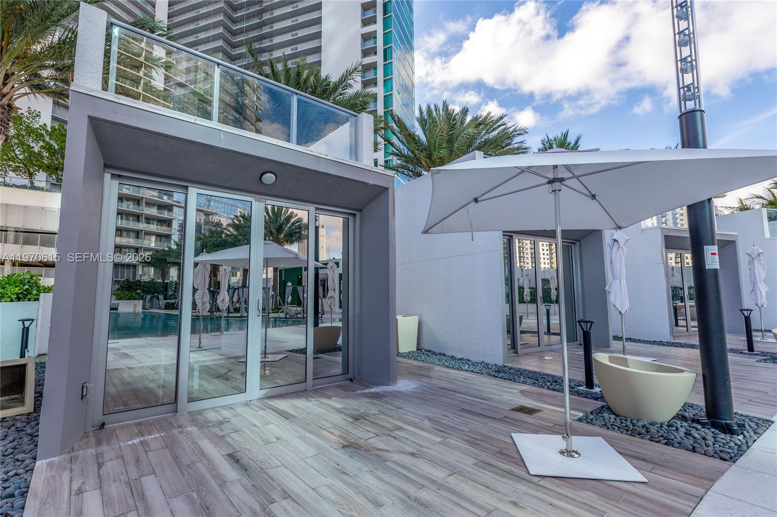 image Paramount Miami Worldcenter35