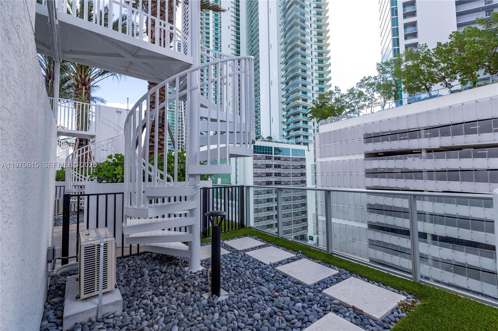 image Paramount Miami Worldcenter42