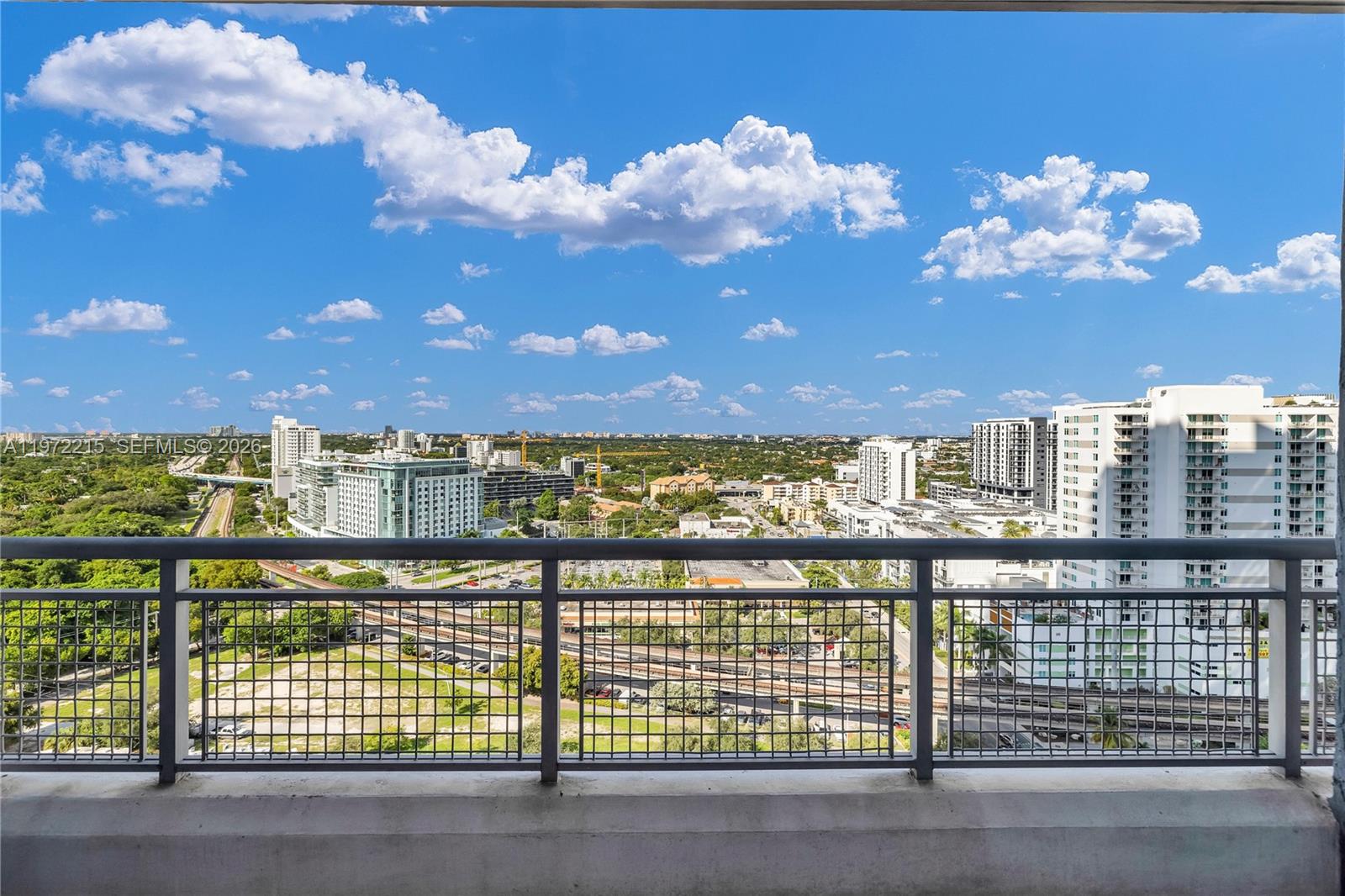 image Infinity at Brickell18