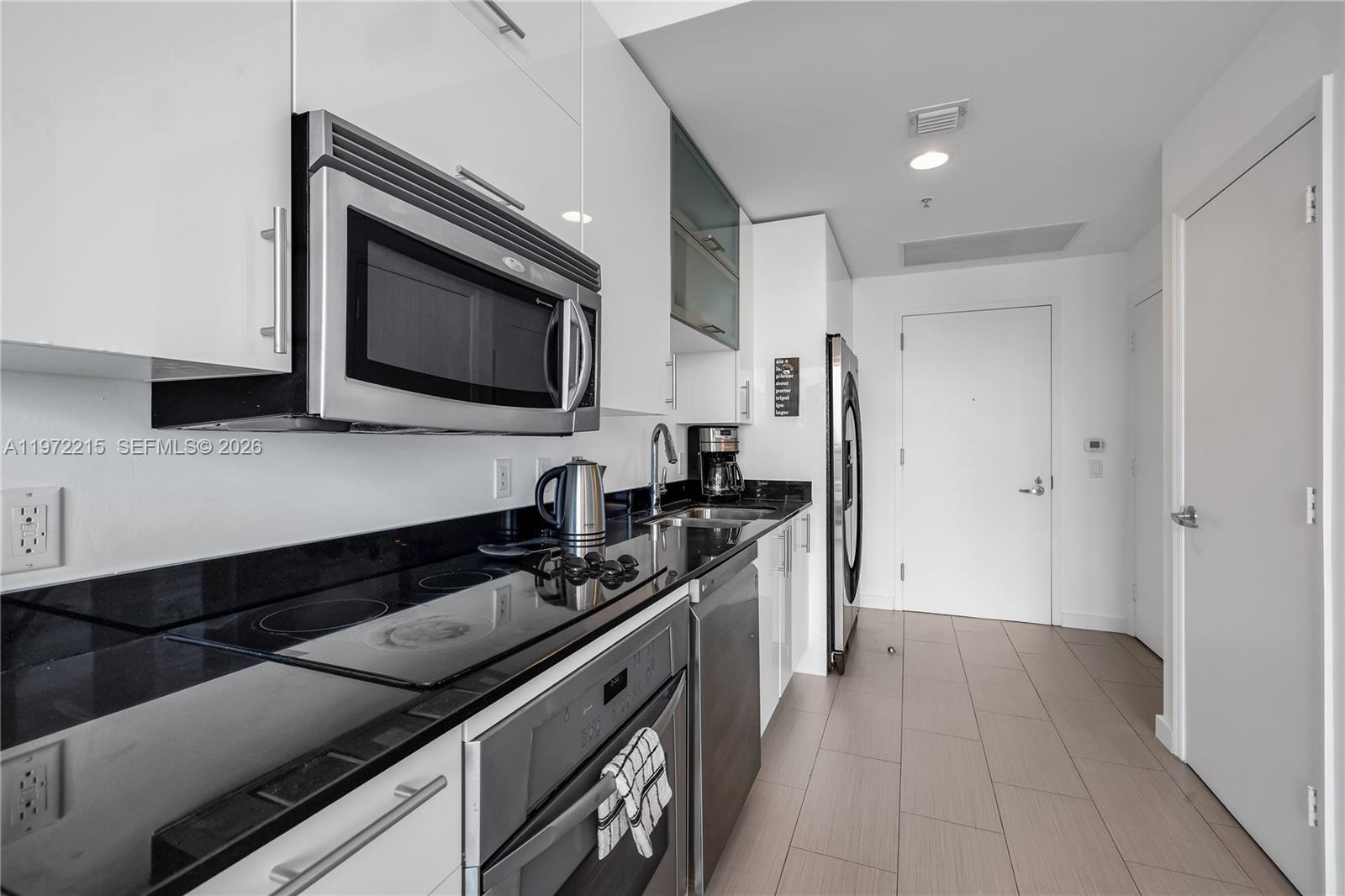 image Infinity at Brickell3