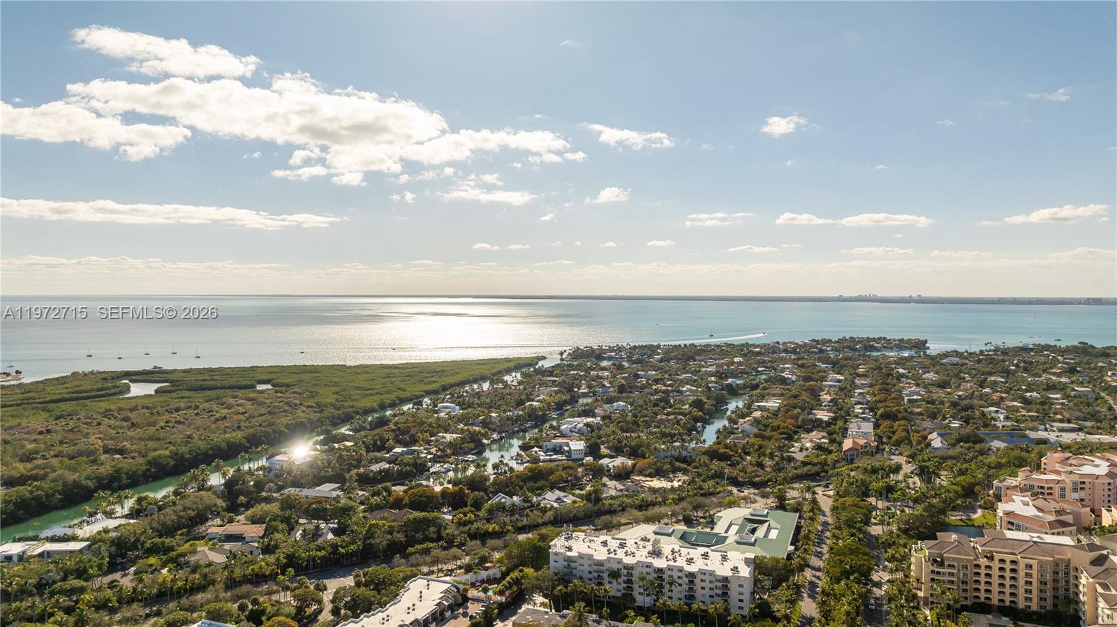 210 Sea Vw Dr #207 Key Biscayne, FL 33149