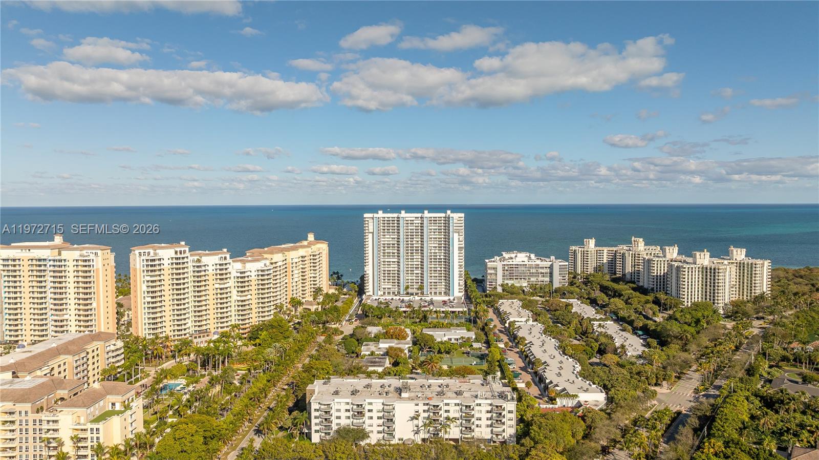210 Sea Vw Dr #207 Key Biscayne, FL 33149