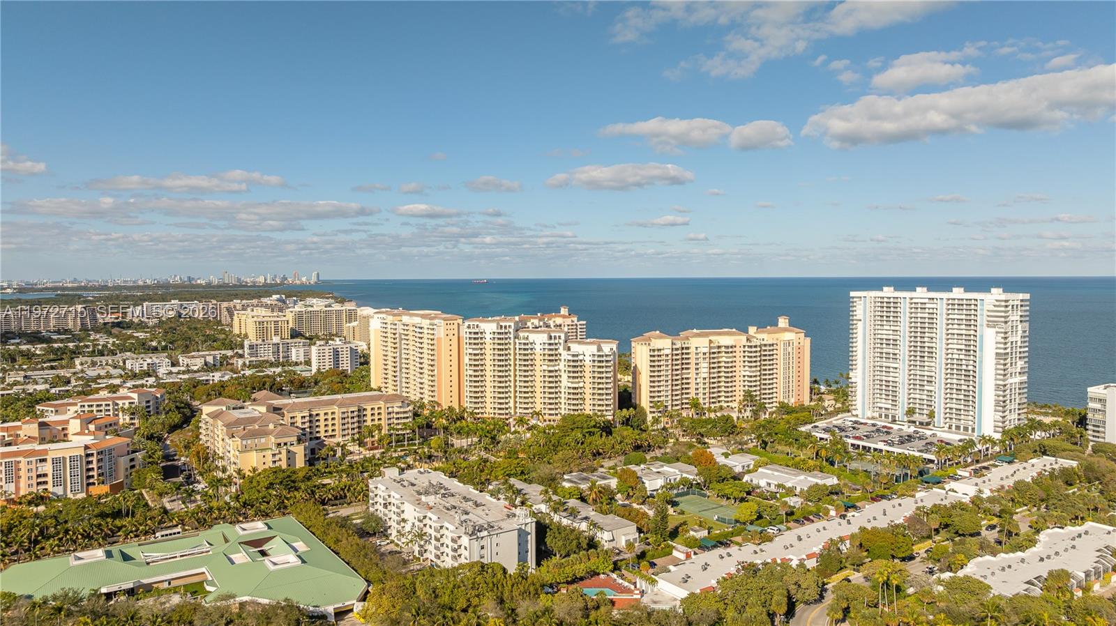 210 Sea Vw Dr #207 Key Biscayne, FL 33149