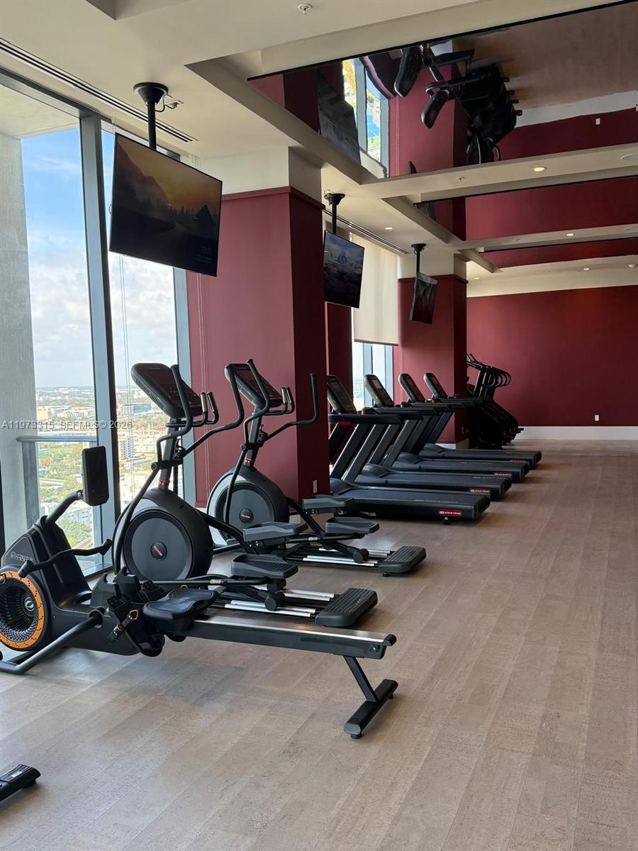 image The Crosby Miami Worldcenter11