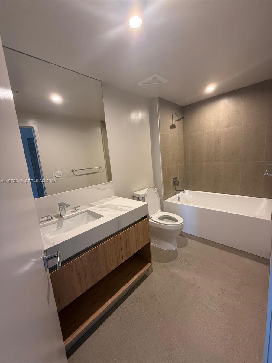 image The Crosby Miami Worldcenter4