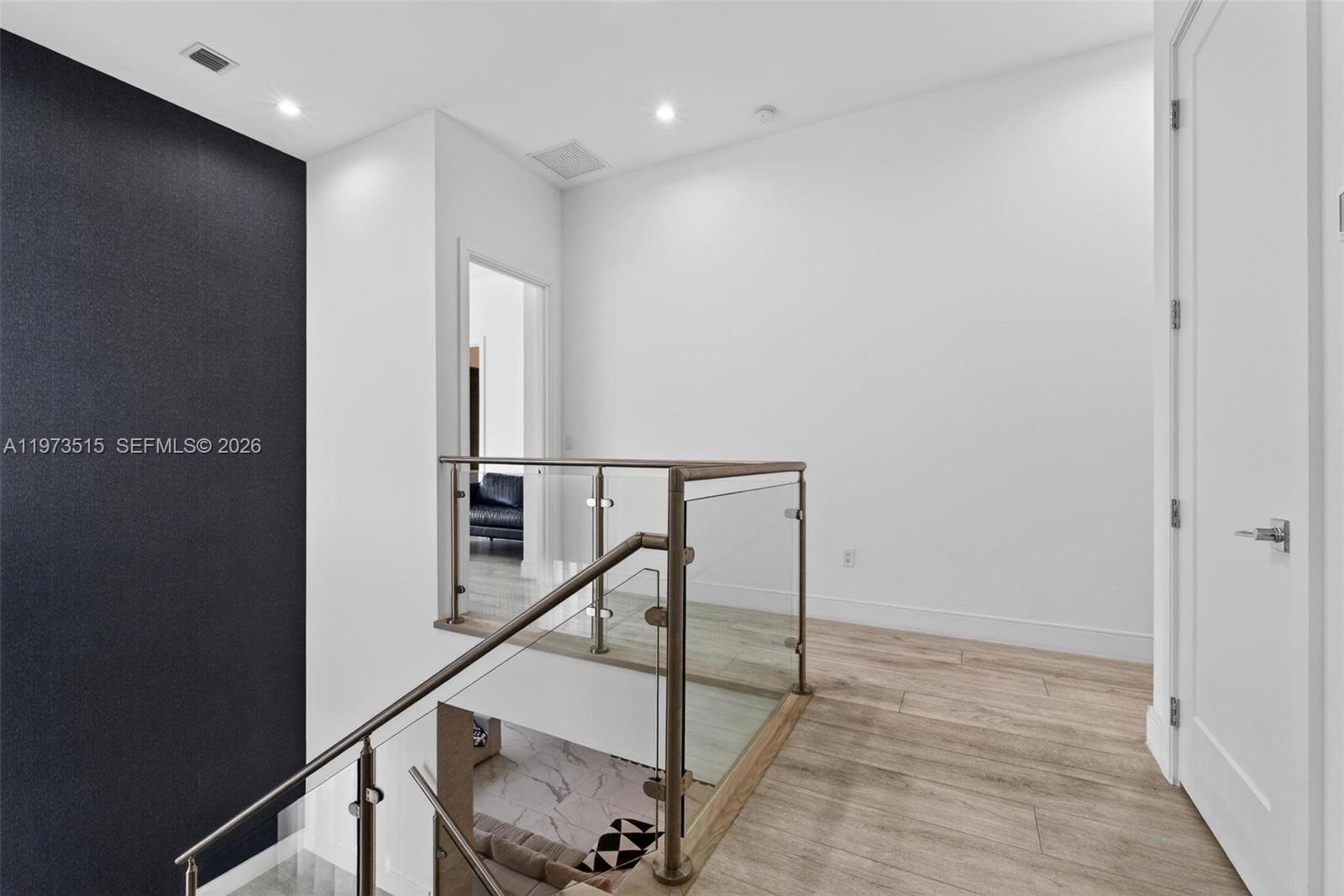 8126 NW 48th Ter Doral, FL 33166