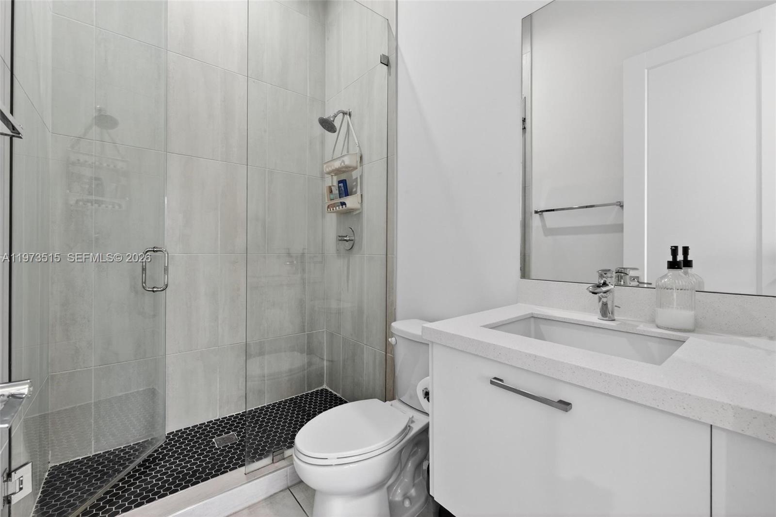 8126 NW 48th Ter Doral, FL 33166