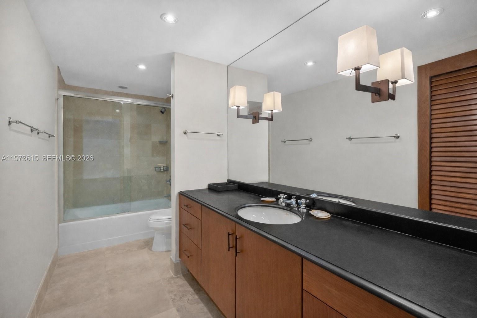 430 Grand Bay Dr #801 Key Biscayne, FL 33149