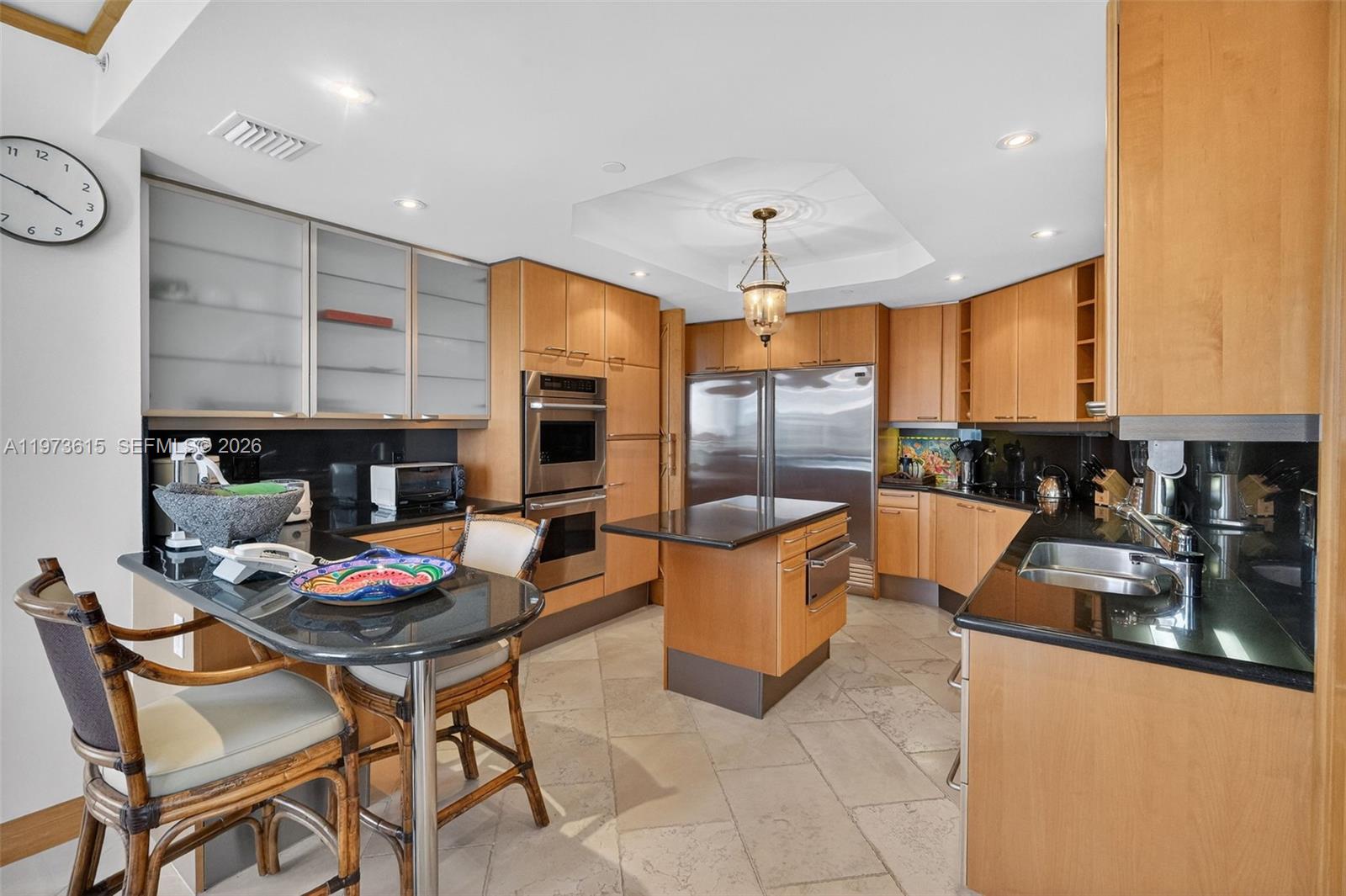 430 Grand Bay Dr #801 Key Biscayne, FL 33149