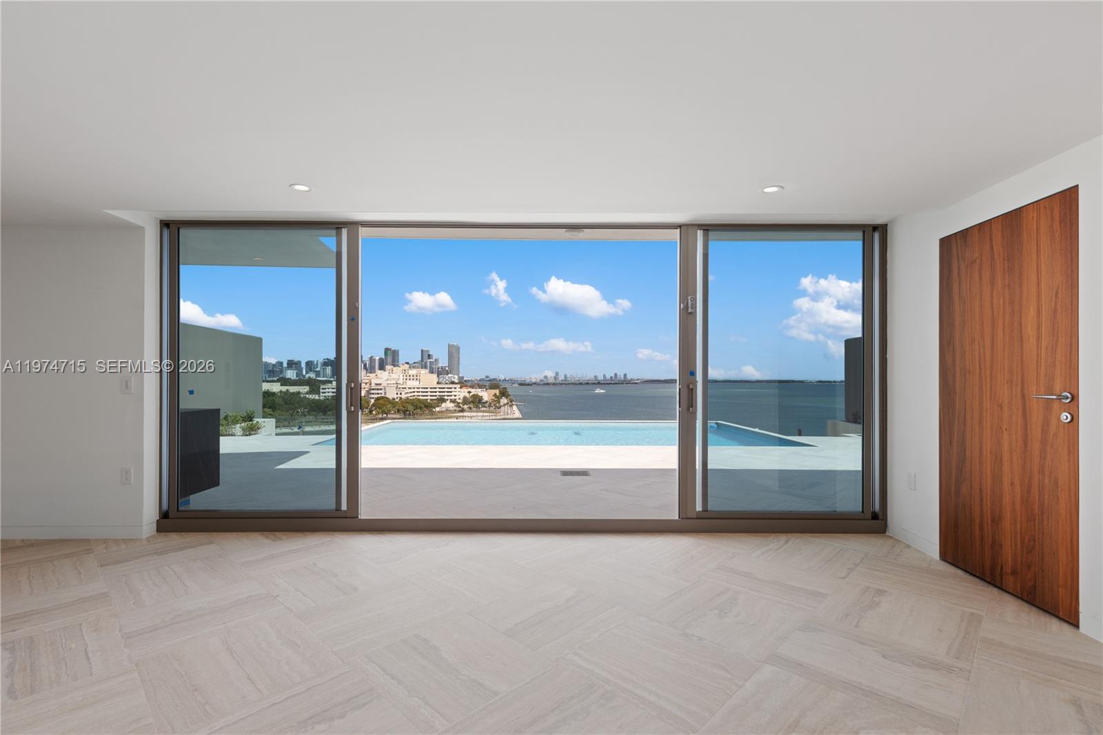 5 Grove Isle Dr #PHL1 Miami, FL 33133