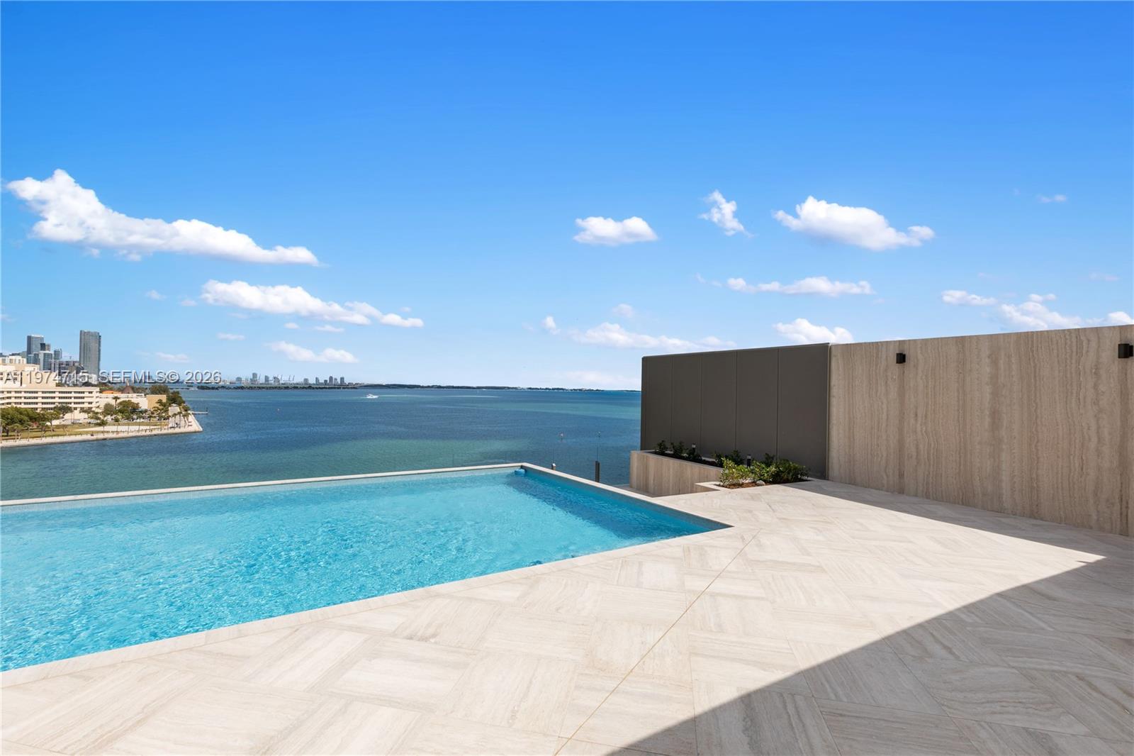 5 Grove Isle Dr #PHL1 Miami, FL 33133