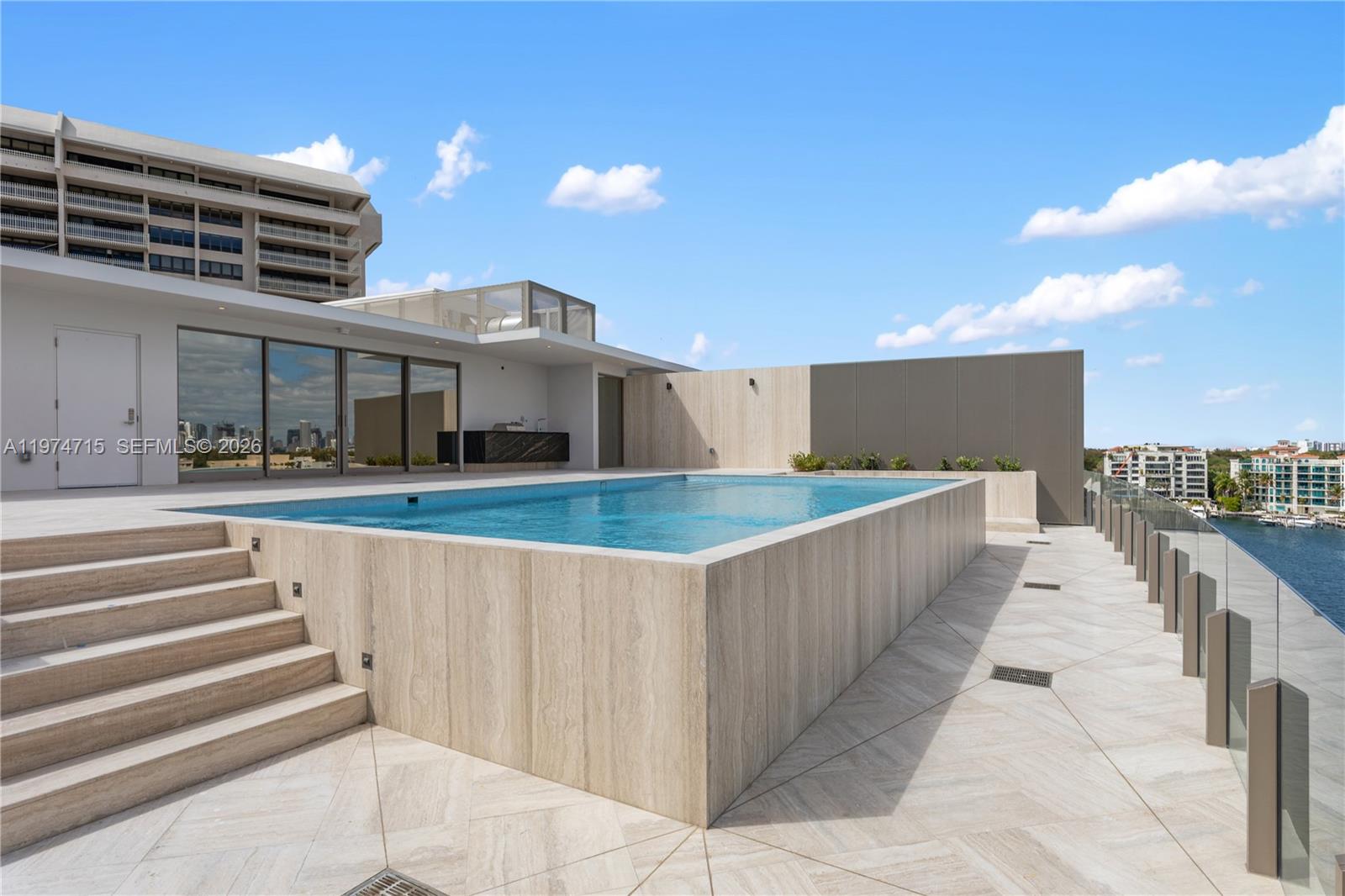 5 Grove Isle Dr #PHL1 Miami, FL 33133