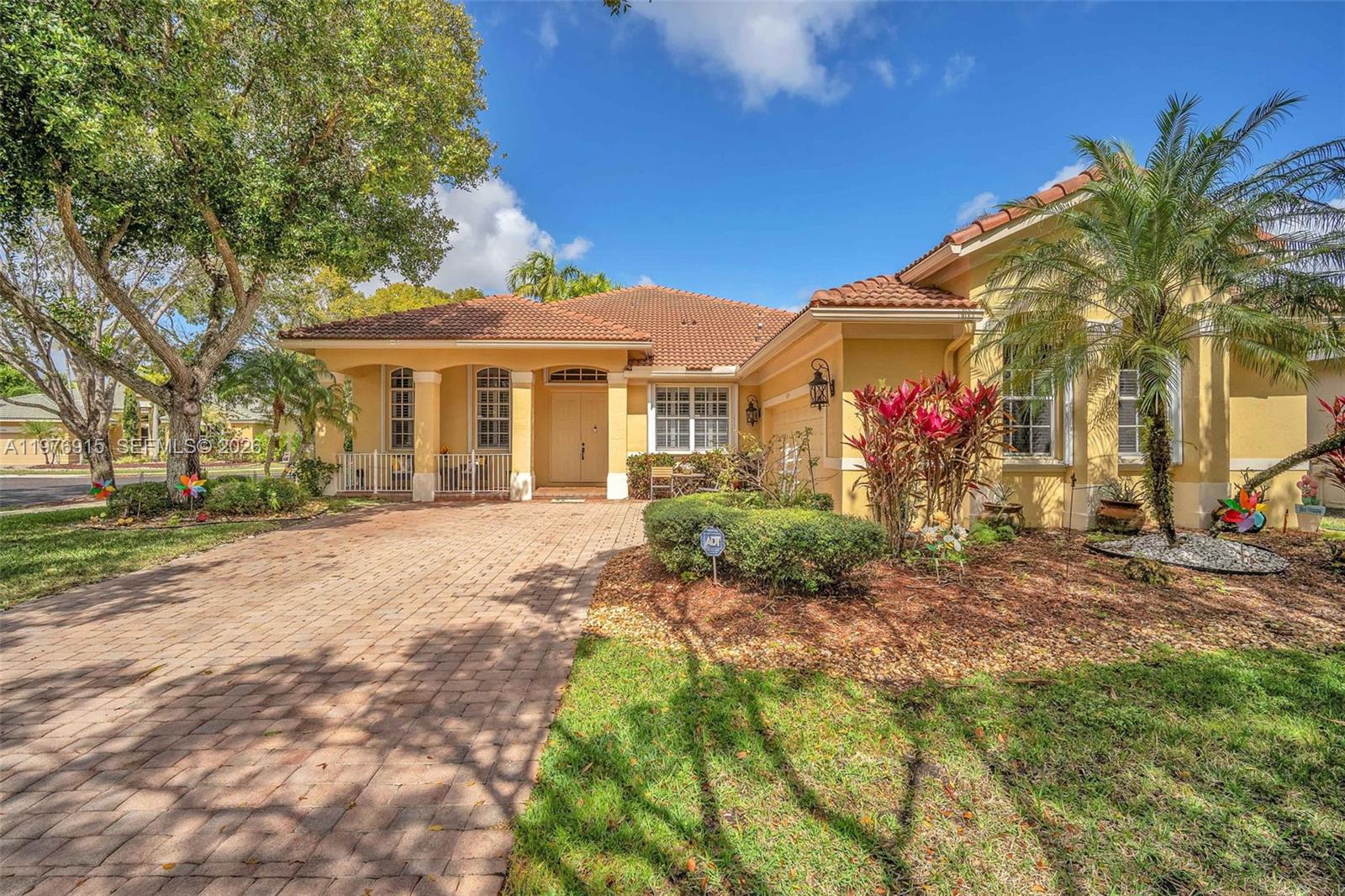 1435 Cardinal Way Weston, FL 33327