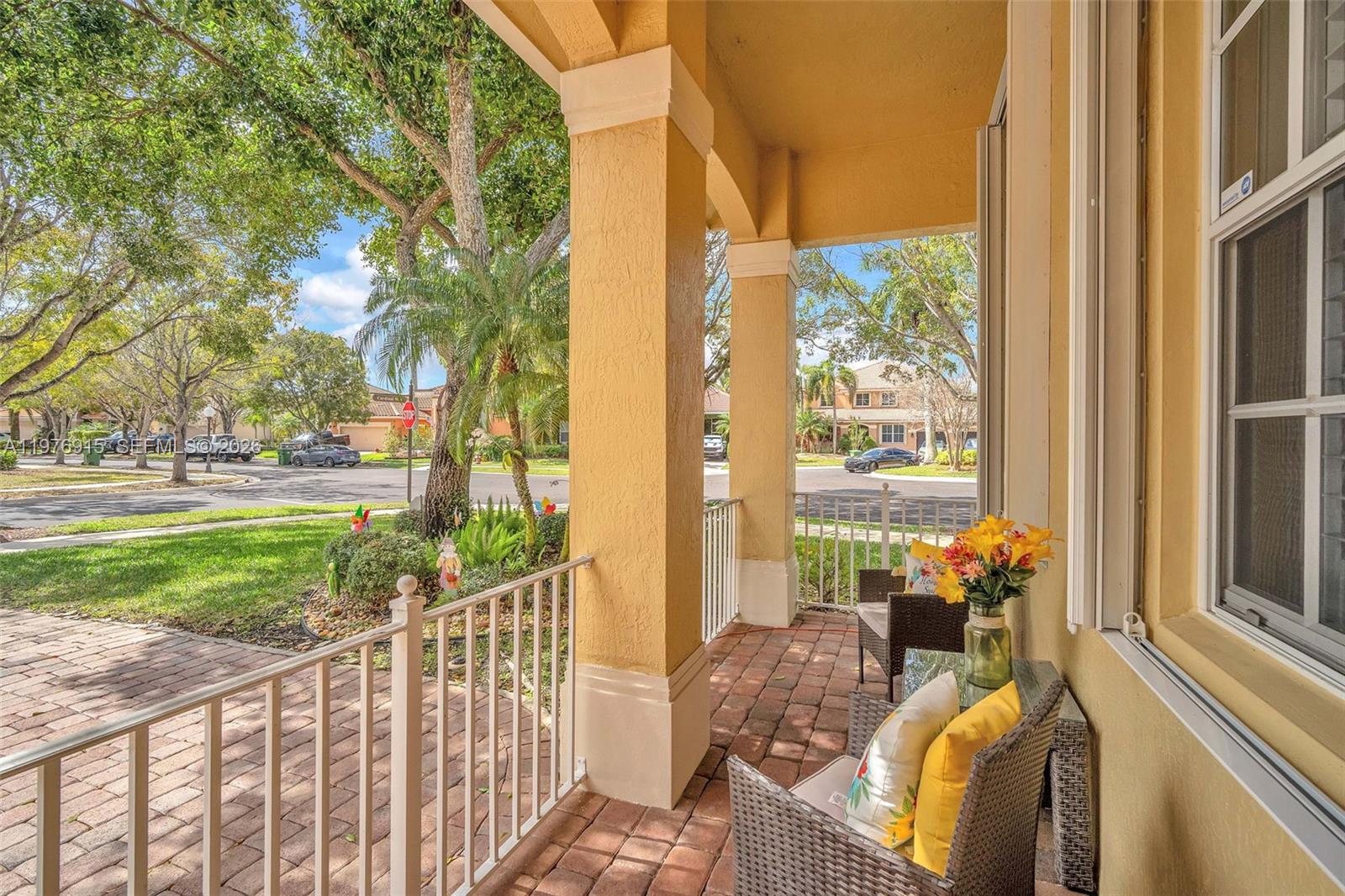 1435 Cardinal Way Weston, FL 33327