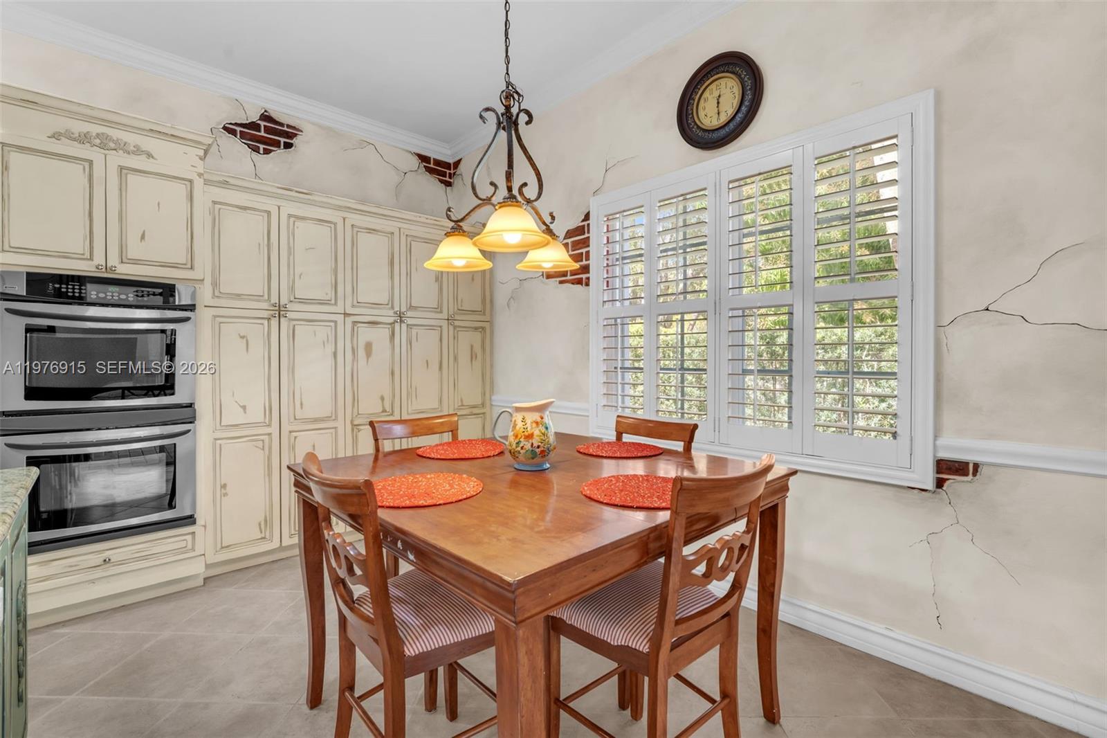 1435 Cardinal Way Weston, FL 33327