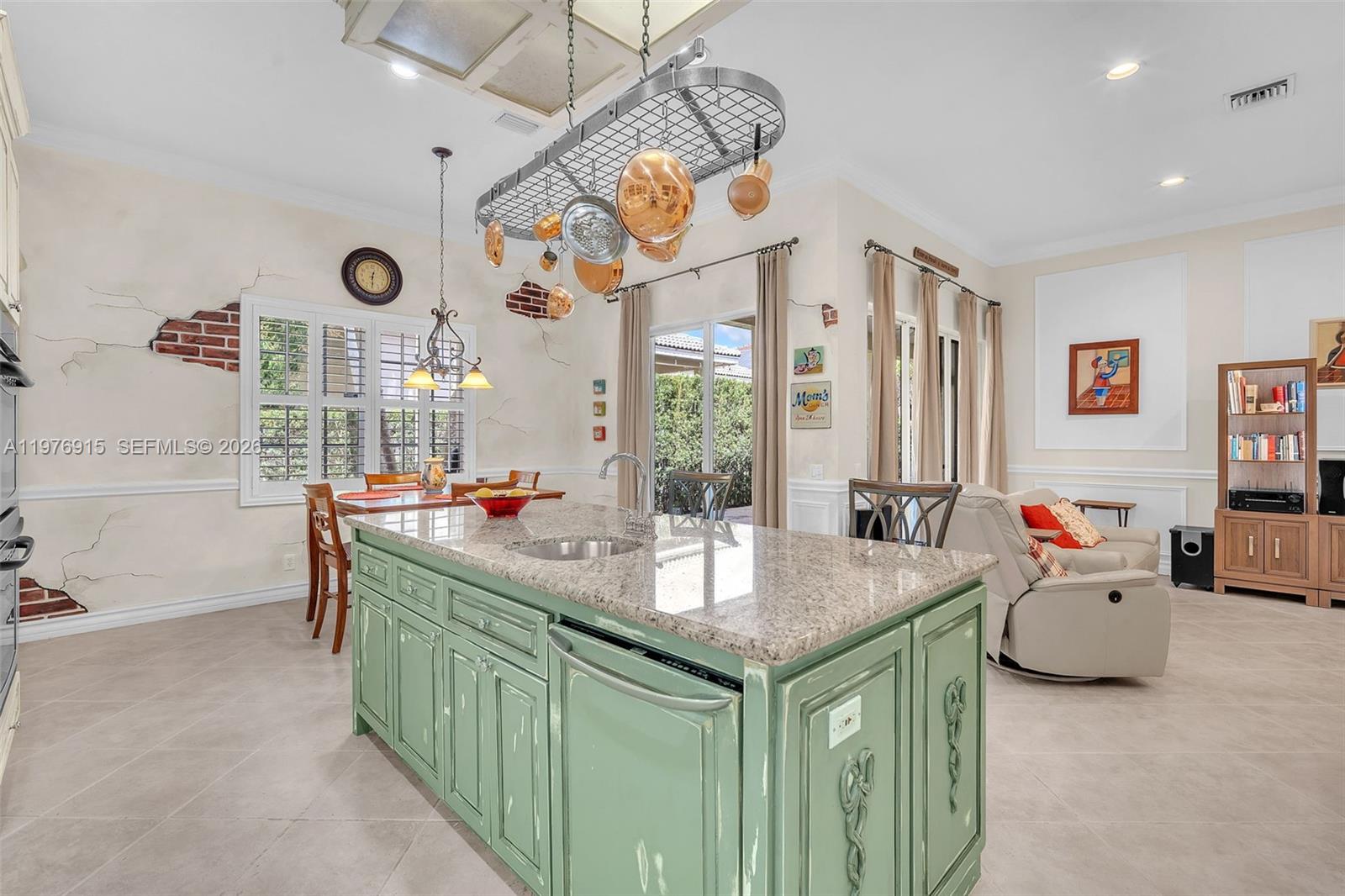 1435 Cardinal Way Weston, FL 33327