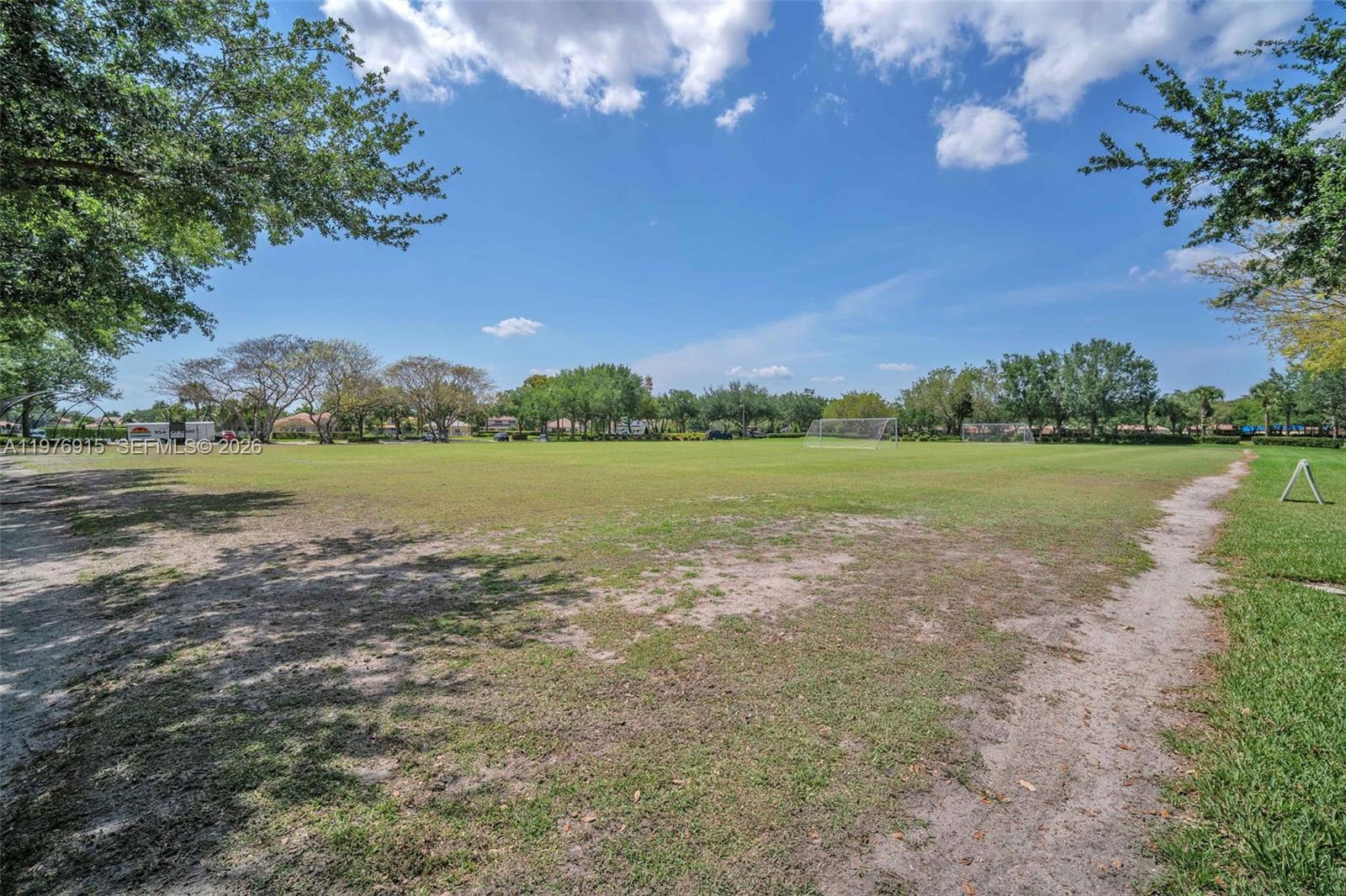 1435 Cardinal Way Weston, FL 33327