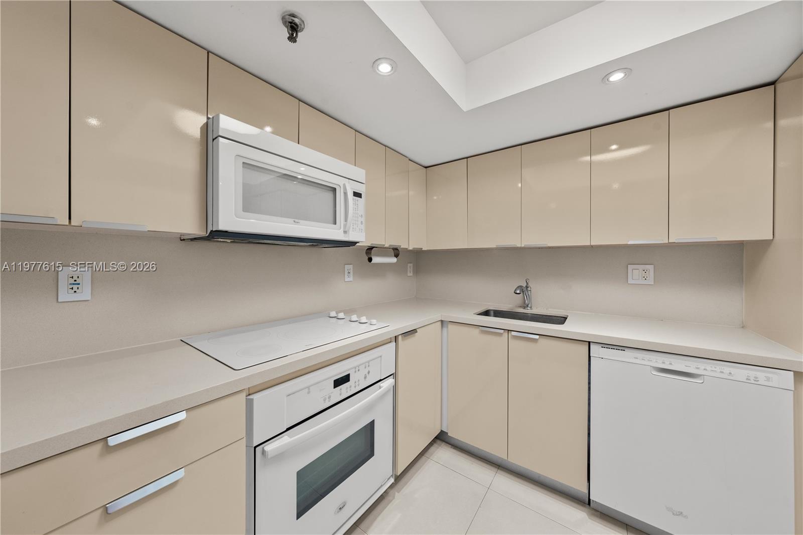 2501 Brickell Ave #309 Miami, FL 33129