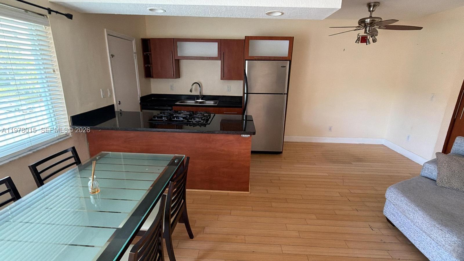 10101 W Bay Hbr Dr #9