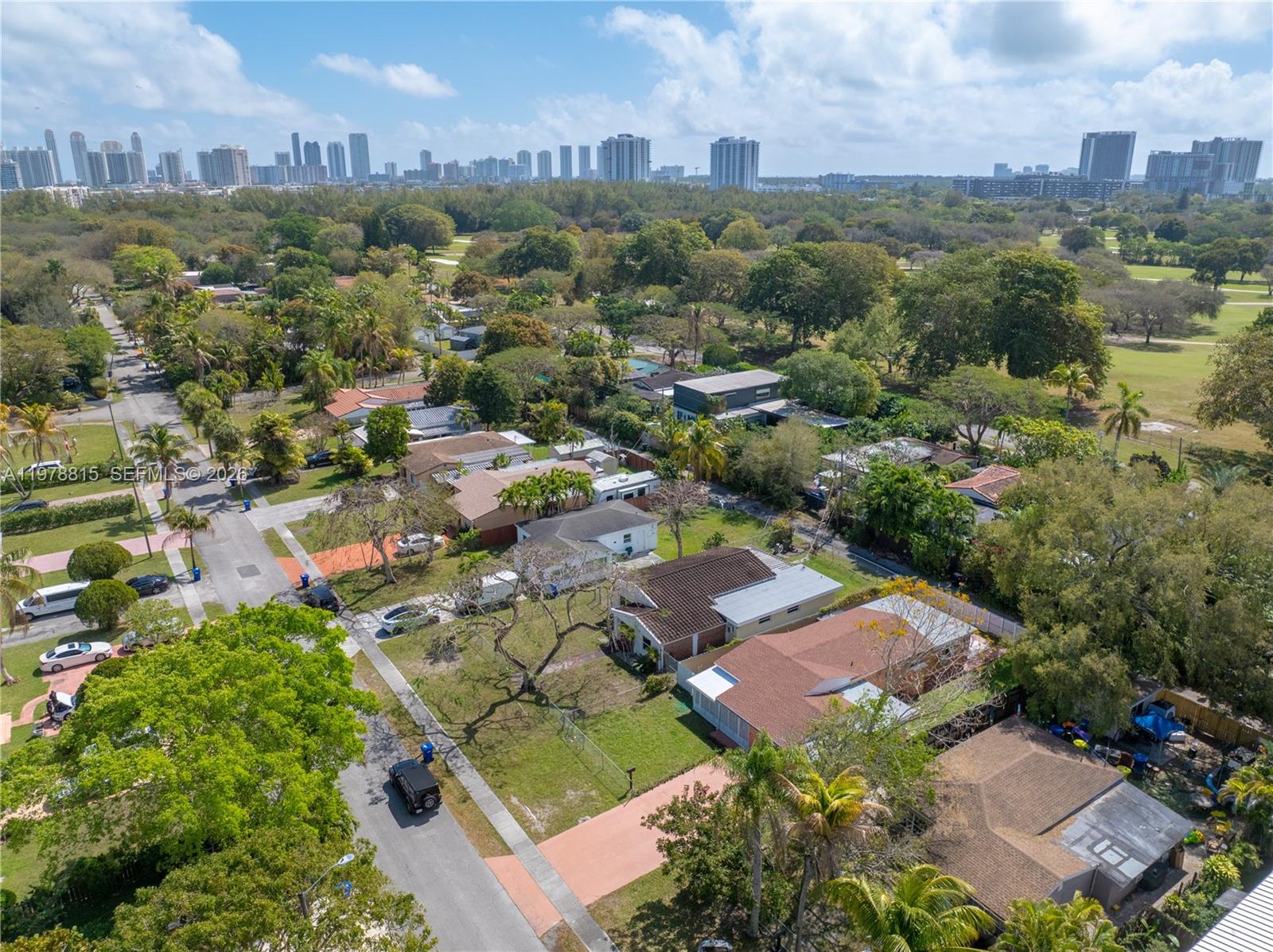 2048 NE 180th St North Miami Beach, FL 33162