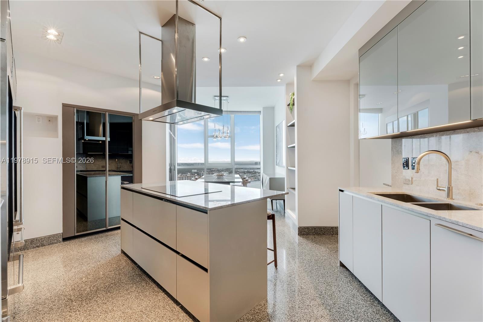 18201 E Collins Ave #TS1 Sunny Isles Beach, FL 33160