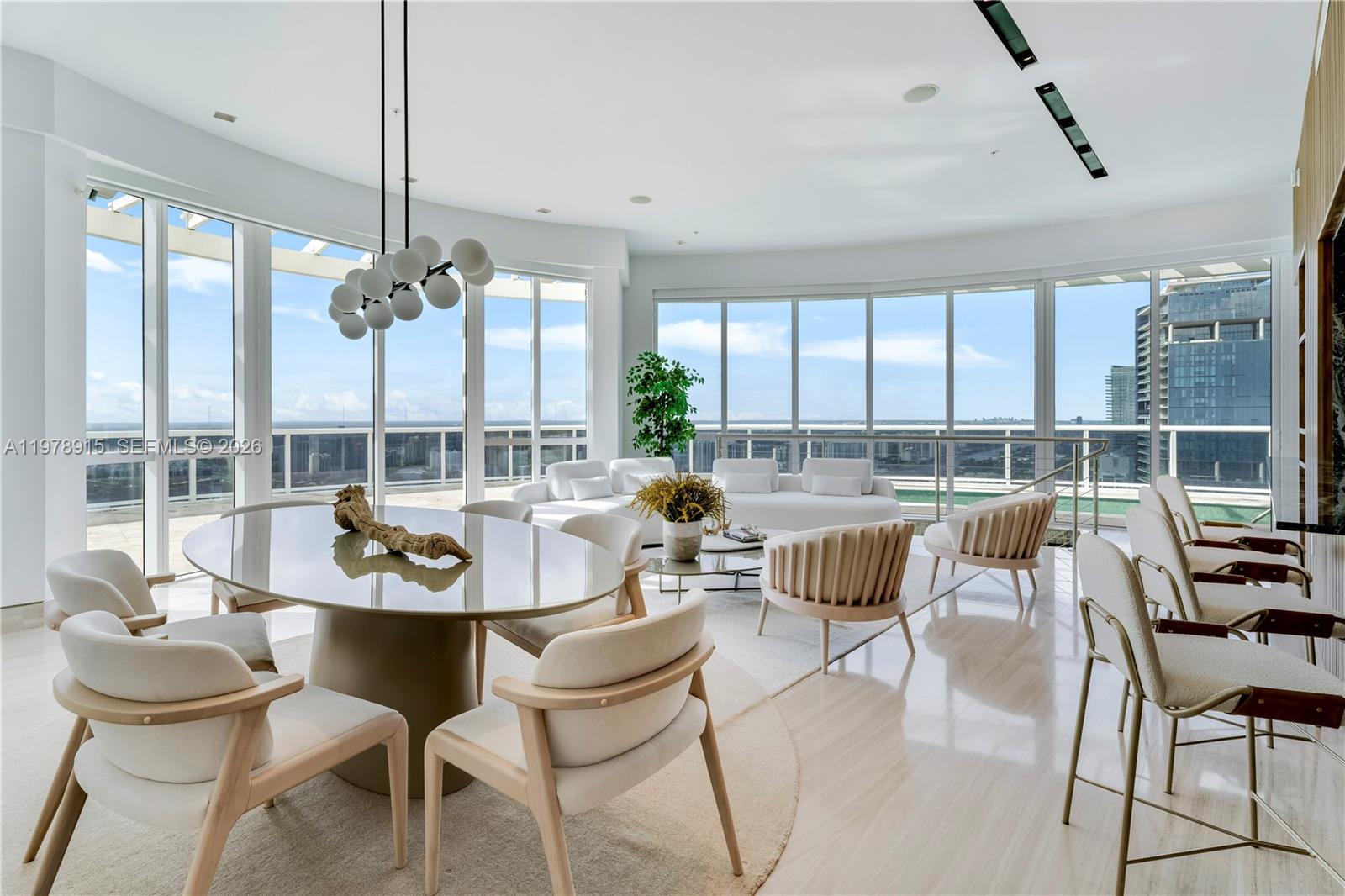 18201 E Collins Ave #TS1 Sunny Isles Beach, FL 33160