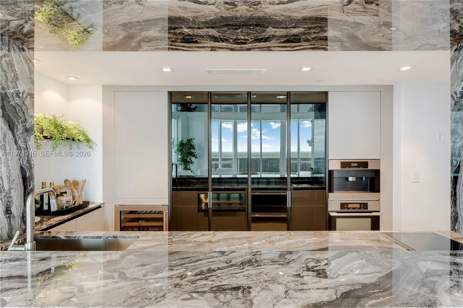 18201 E Collins Ave #TS1 Sunny Isles Beach, FL 33160