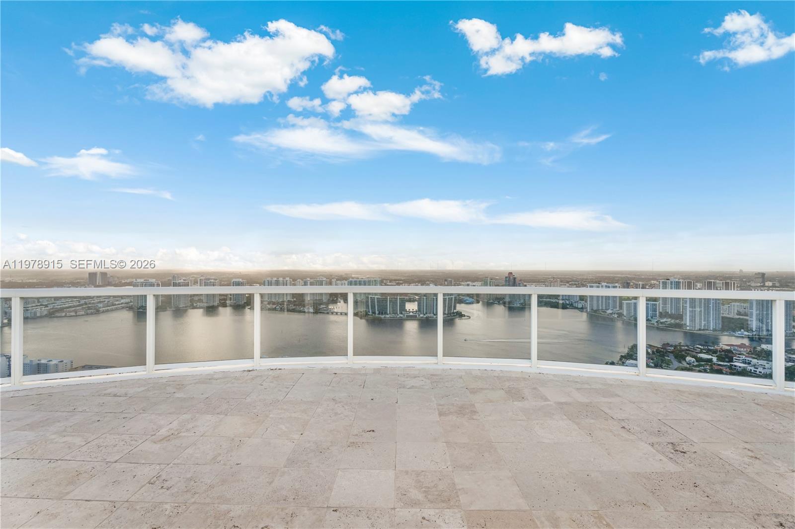 18201 E Collins Ave #TS1 Sunny Isles Beach, FL 33160