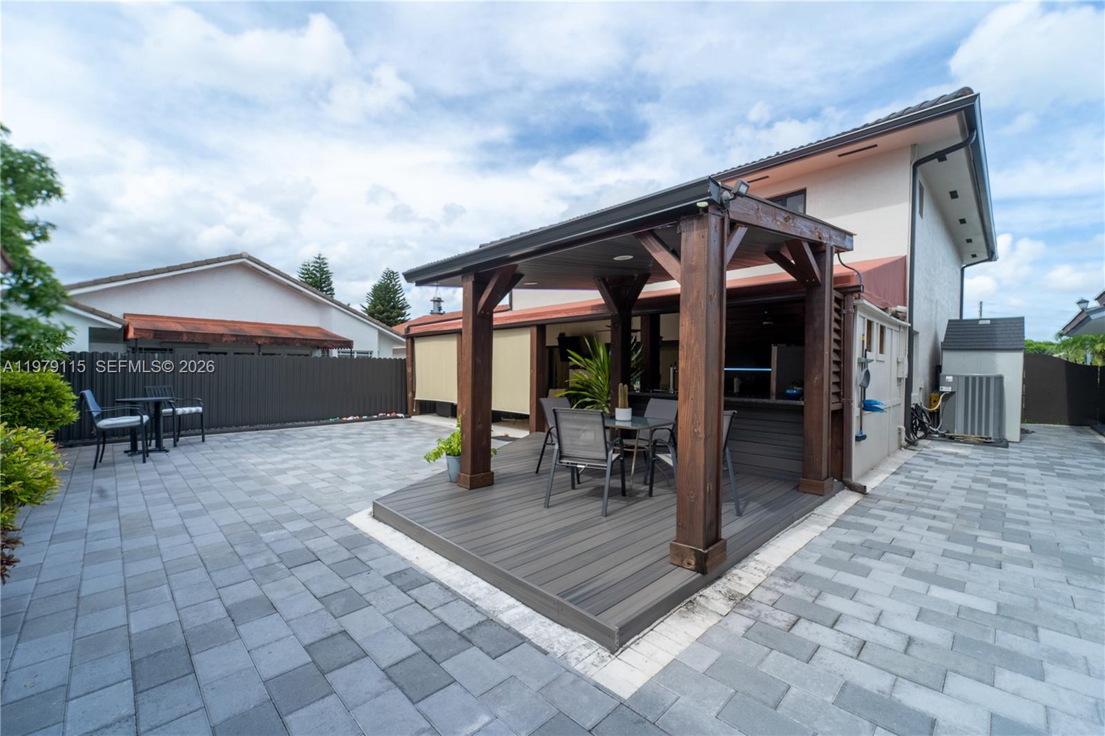 14172 NW 87th Ct Miami Lakes, FL 33018