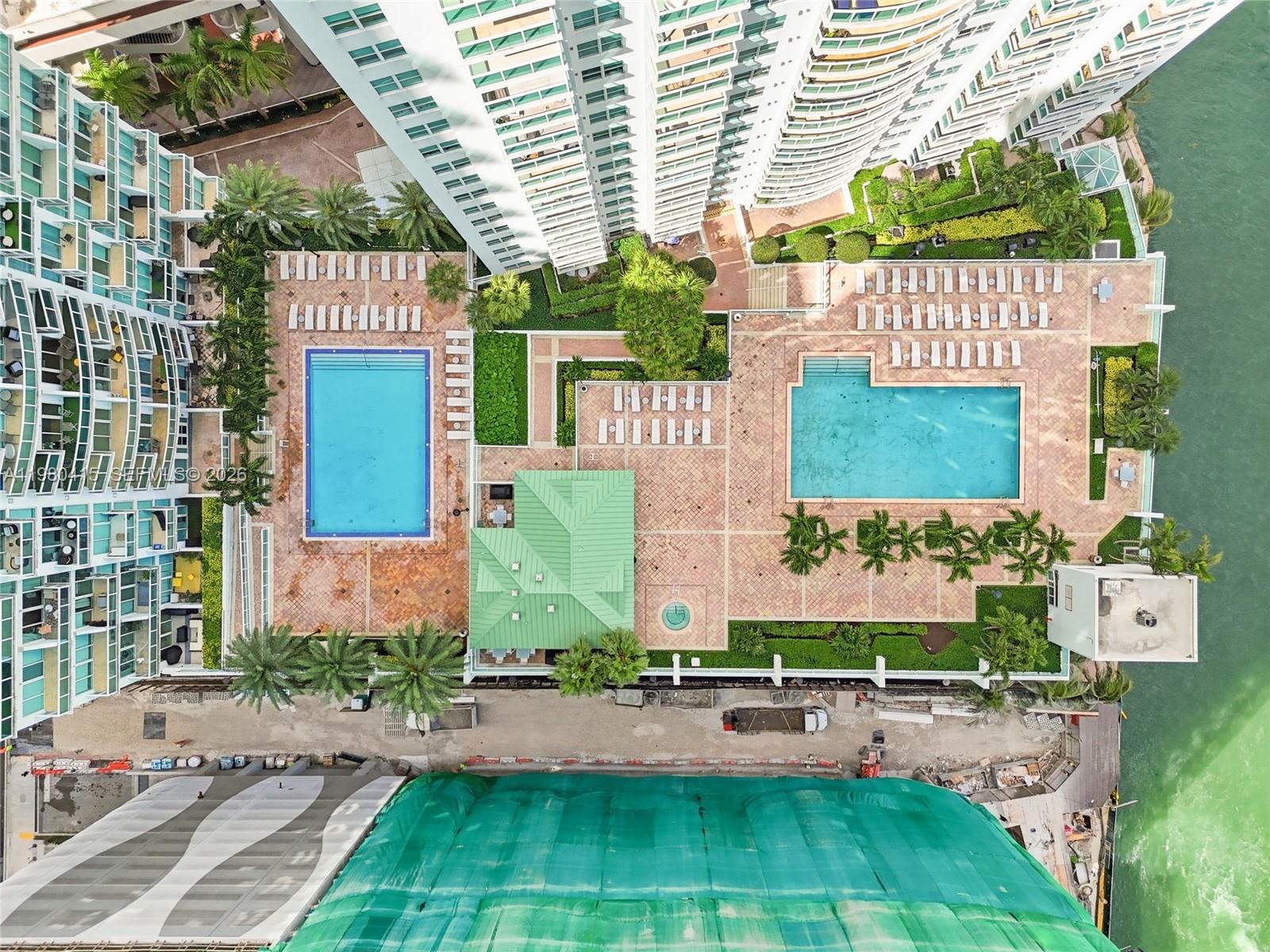 41 SE 5th St #2104 Miami, FL 33131