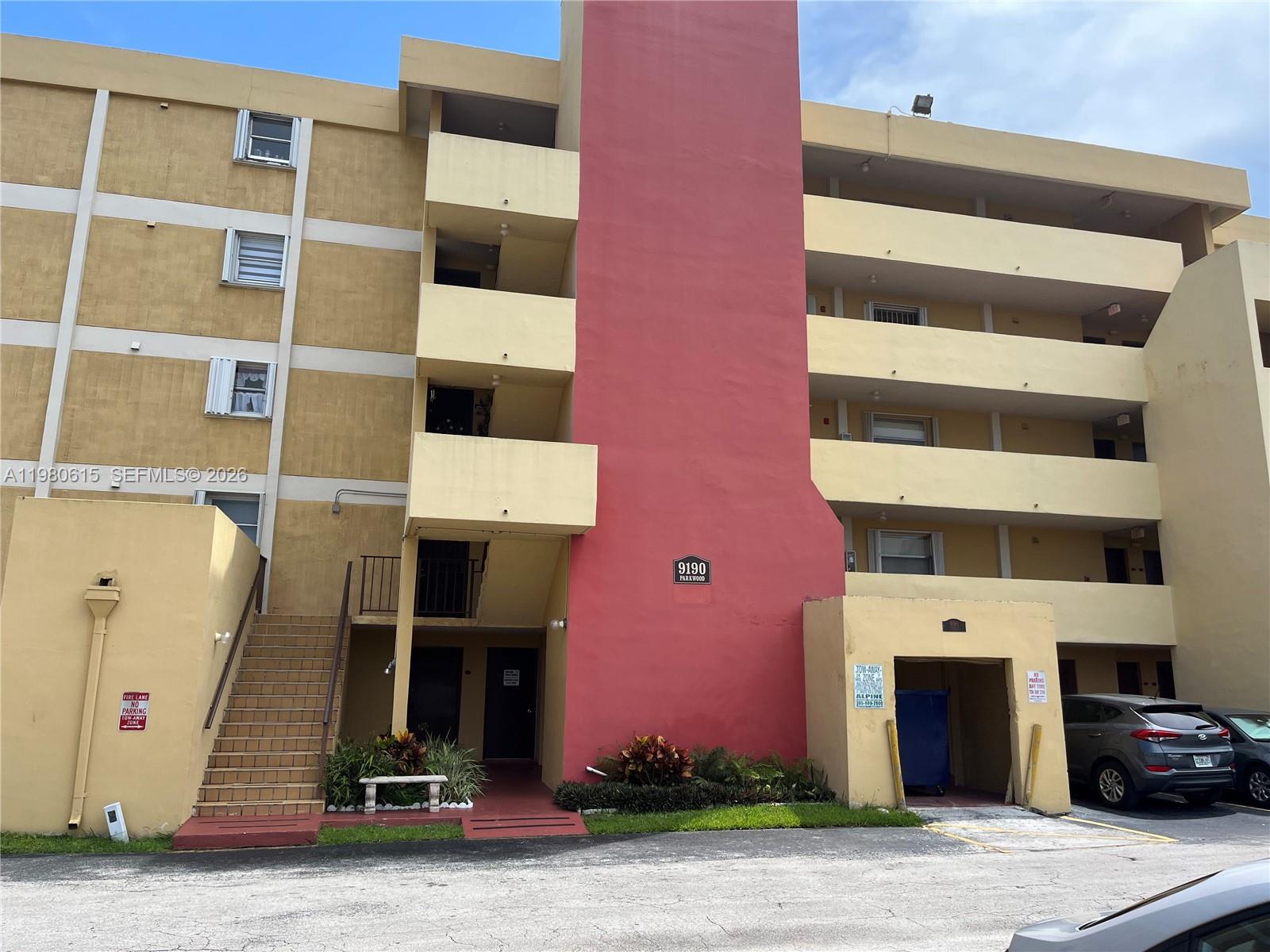 9190 Fontainebleau Blvd #202