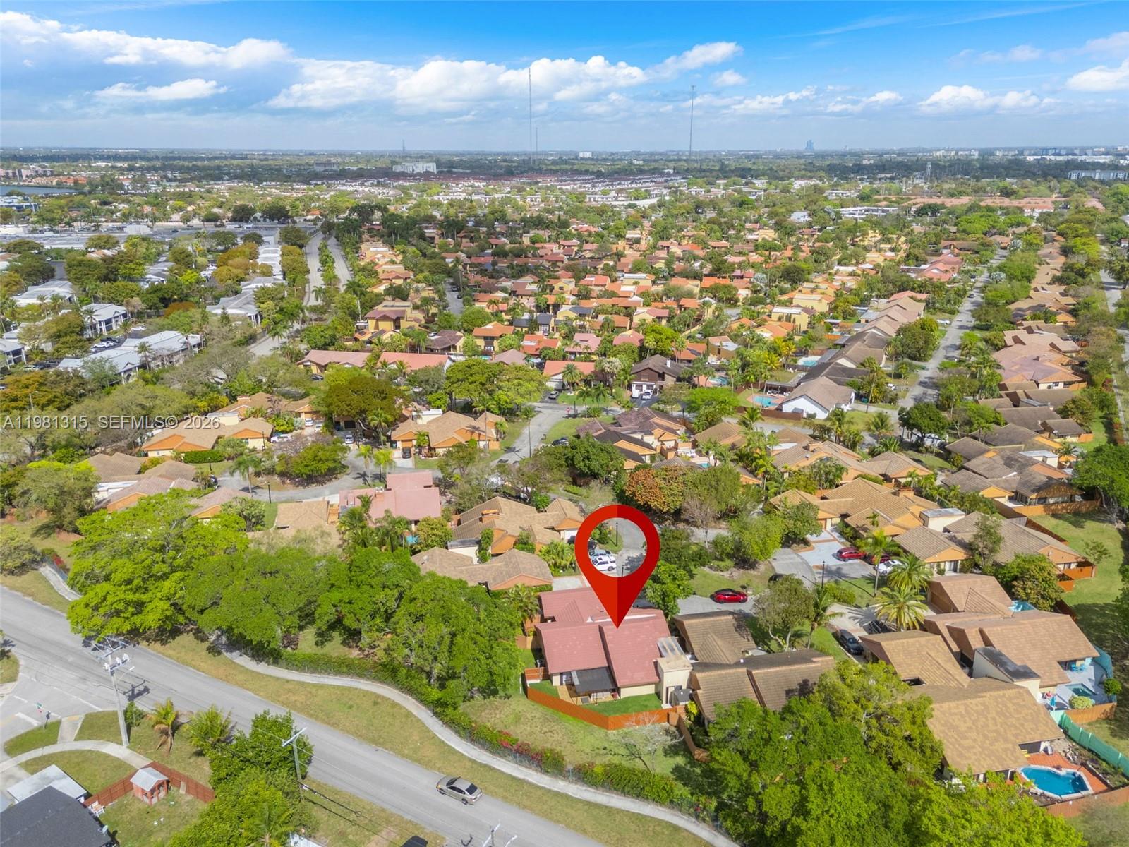 19951 NE 10th Pl Way Miami, FL 33179