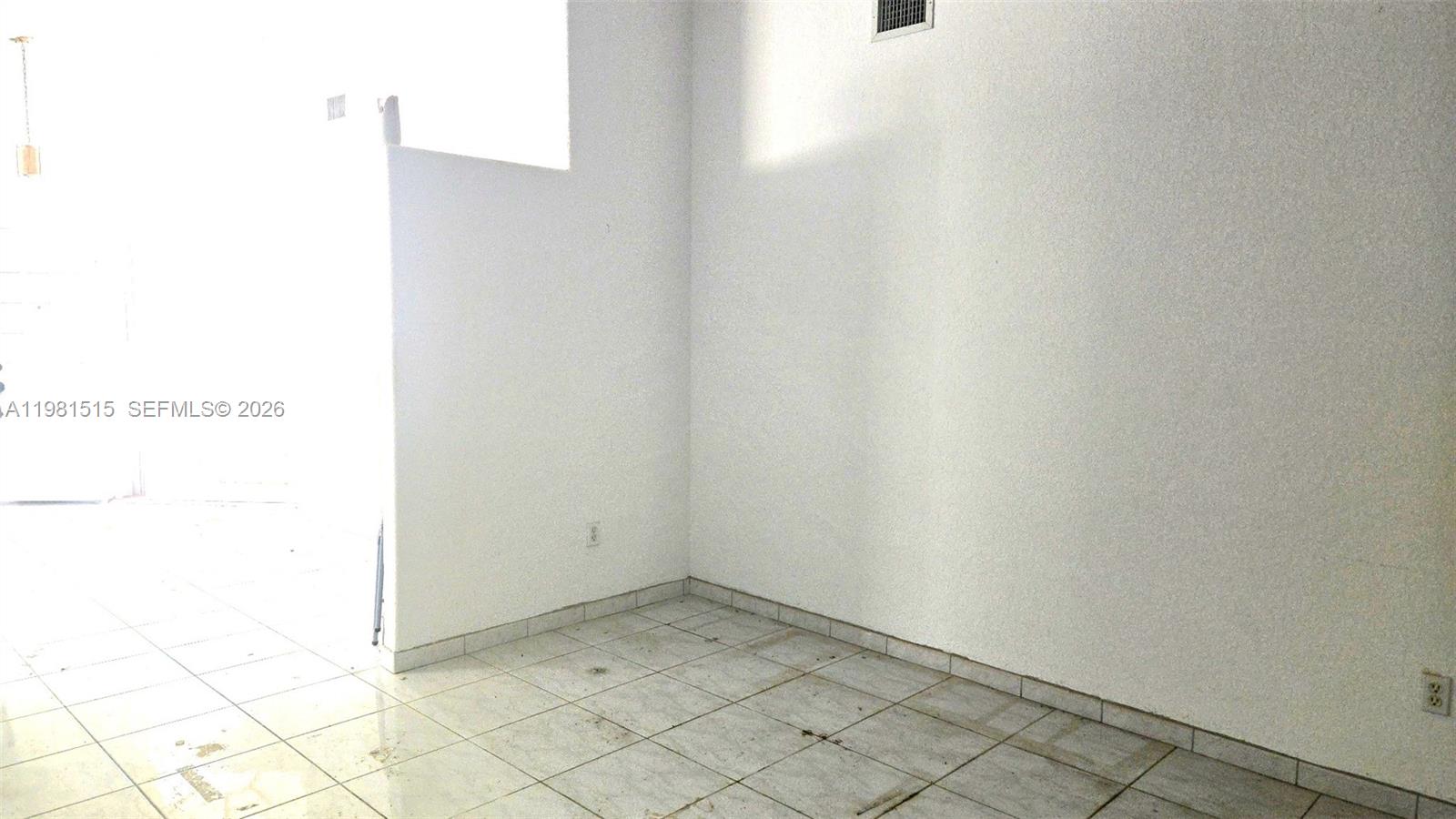 15153 NW 89th Pl Miami Lakes, FL 33018