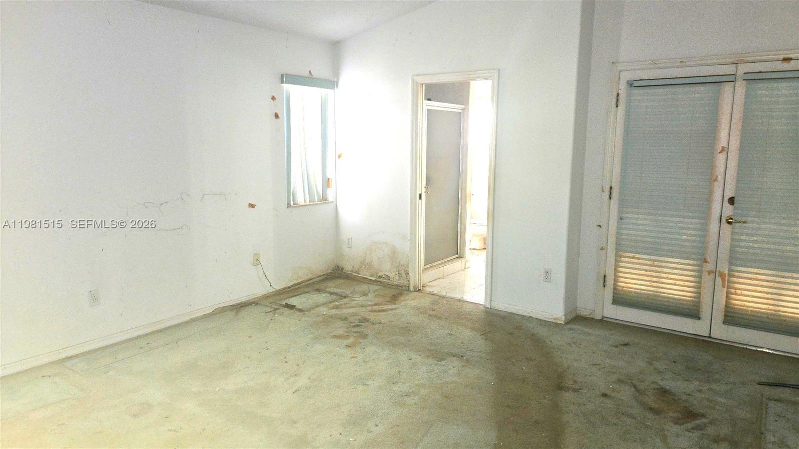 15153 NW 89th Pl Miami Lakes, FL 33018